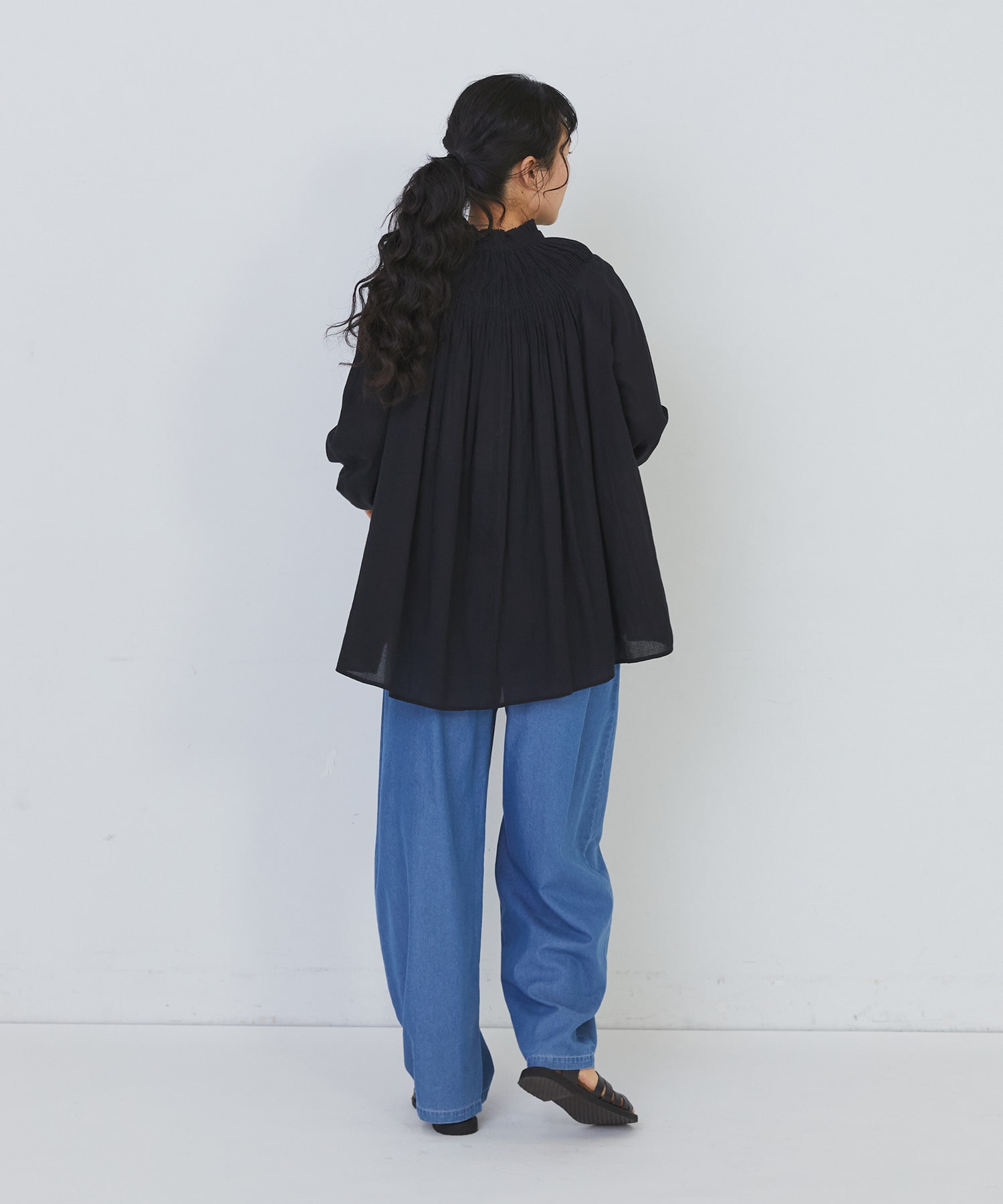 【congés payés】モスリンラウンドタックブラウス 詳細画像 ブラック 9