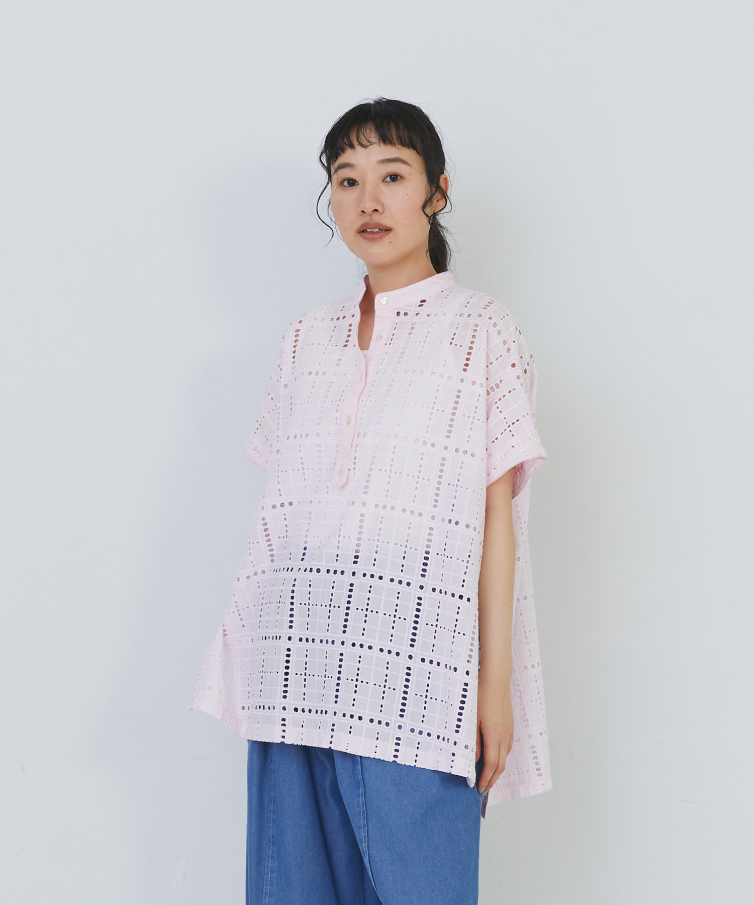 【congés payés】チェックエンブロイダリーチュニック 詳細画像 ブラック 4