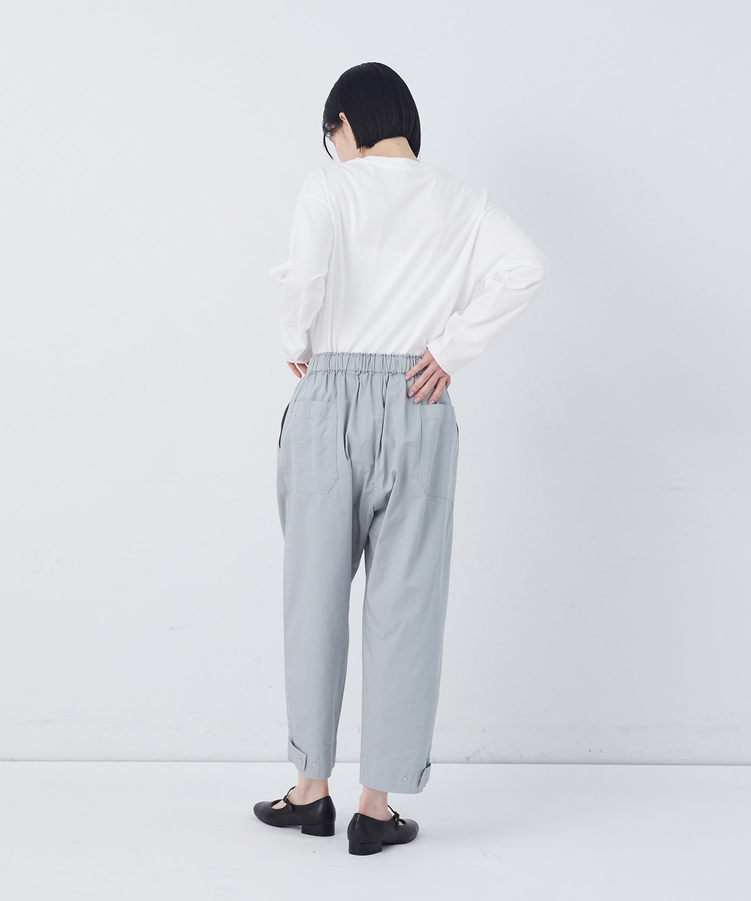 【congés payés】【FAVE】サイドポケットクロップドイージーパンツ 詳細画像 インディゴブルー 3