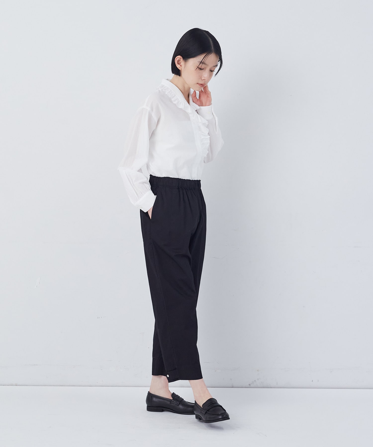 【congés payés】【FAVE】サイドポケットクロップドイージーパンツ 詳細画像 インディゴブルー 9