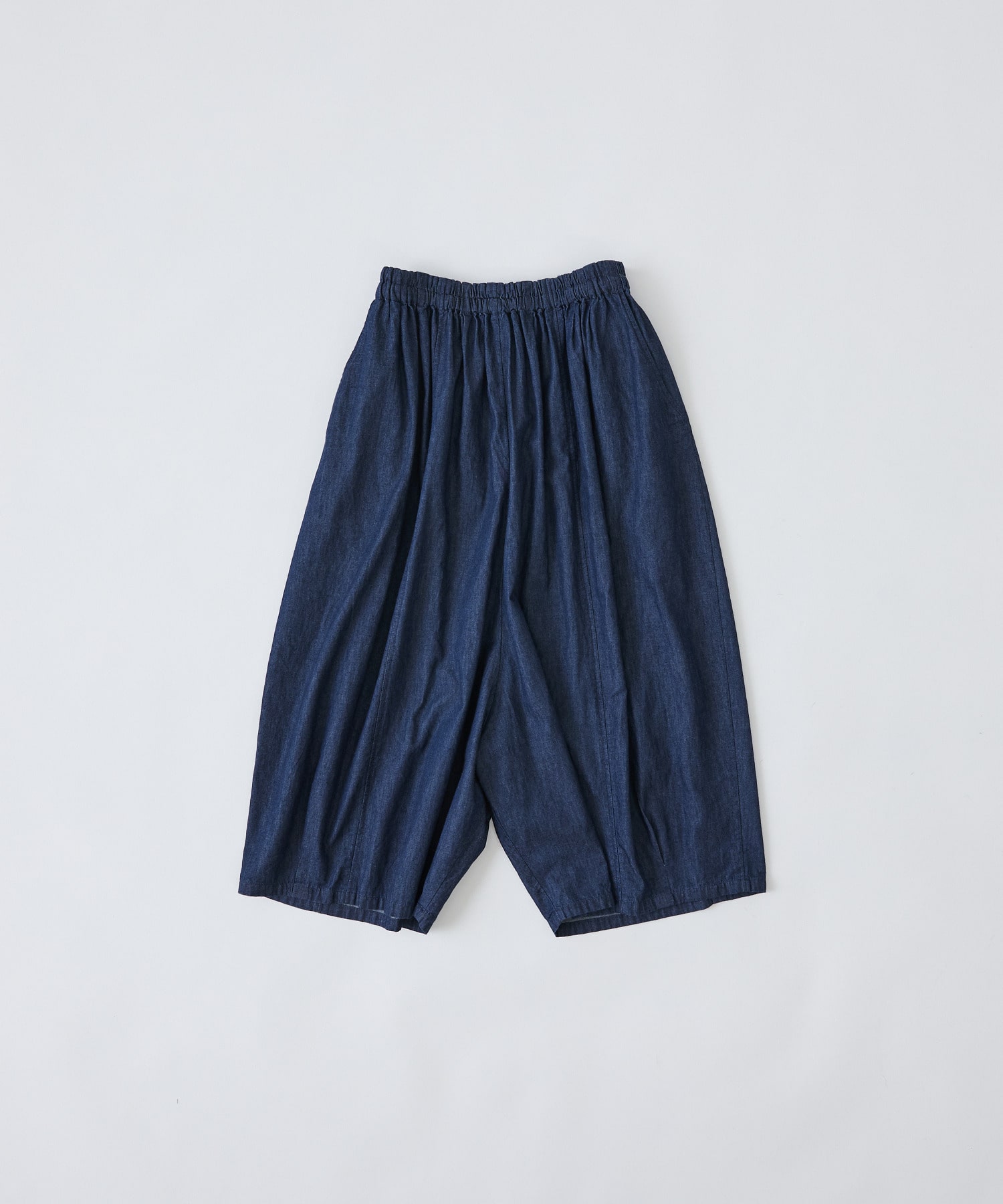 【congés payés】【FAVE】シャーリングワイドサンエルパンツ 詳細画像 インディゴブルー 1