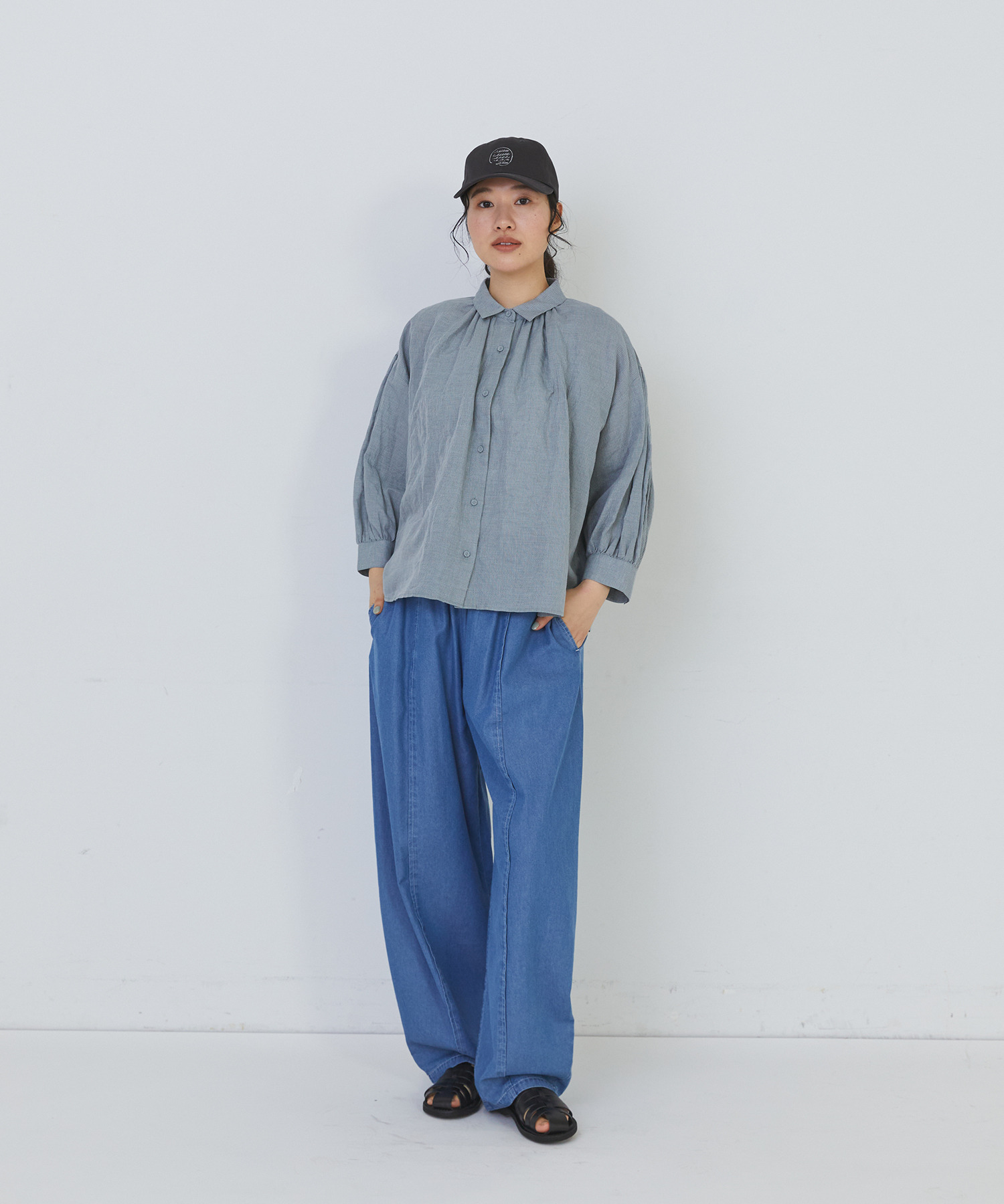 【congés payés】カーブシルエットデニムパンツ 詳細画像 インディゴブルー 4