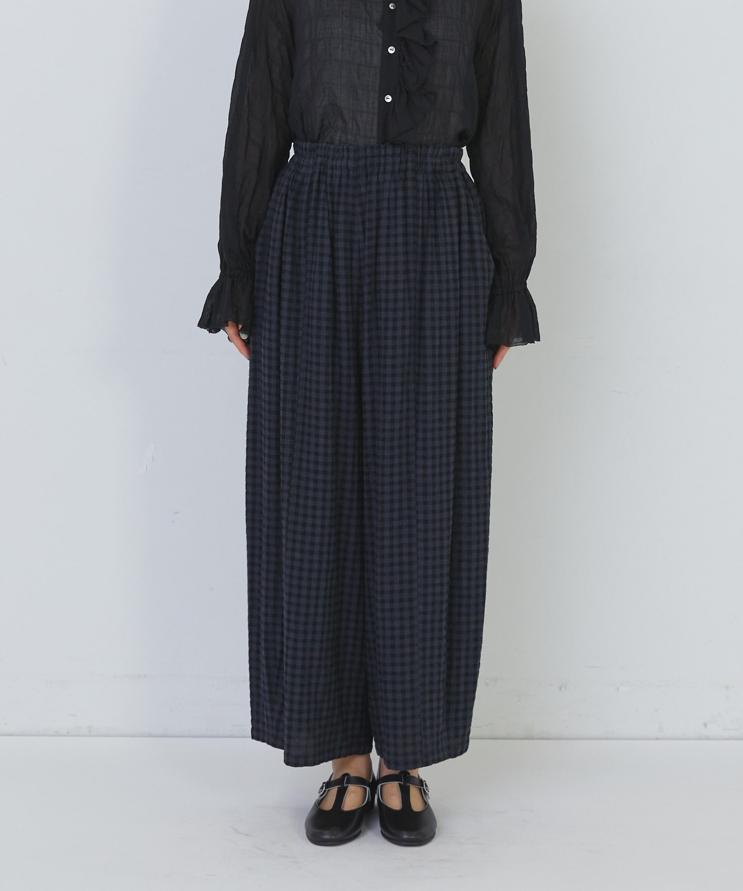 【congés payés】【FAVE】シャーリングワイドロングサルエルパンツ 詳細画像 インディゴブルー 13