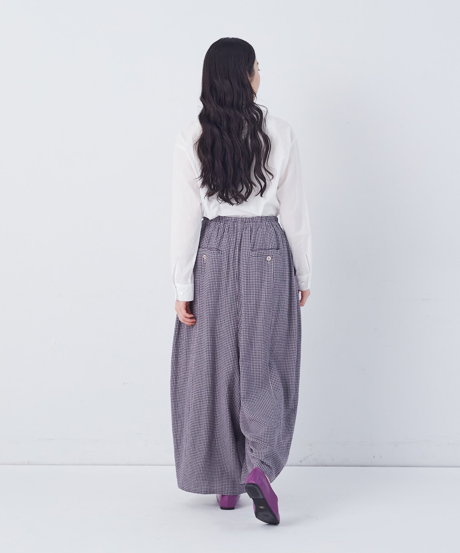 【congés payés】【FAVE】シャーリングワイドロングサルエルパンツ 詳細画像 インディゴブルー 3