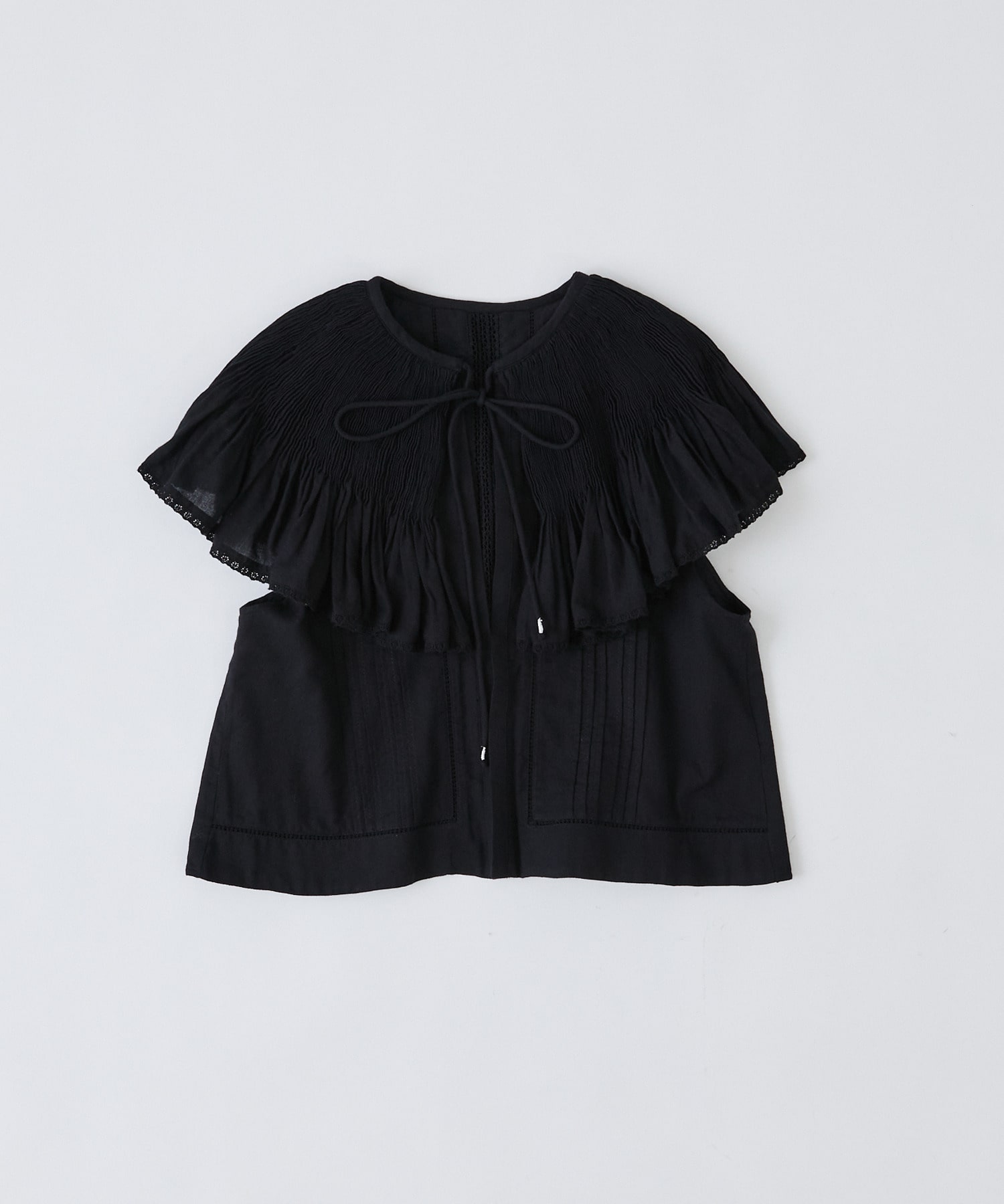 【congés payés】モスリンハンドタックカラージレ 詳細画像 ブラック 1