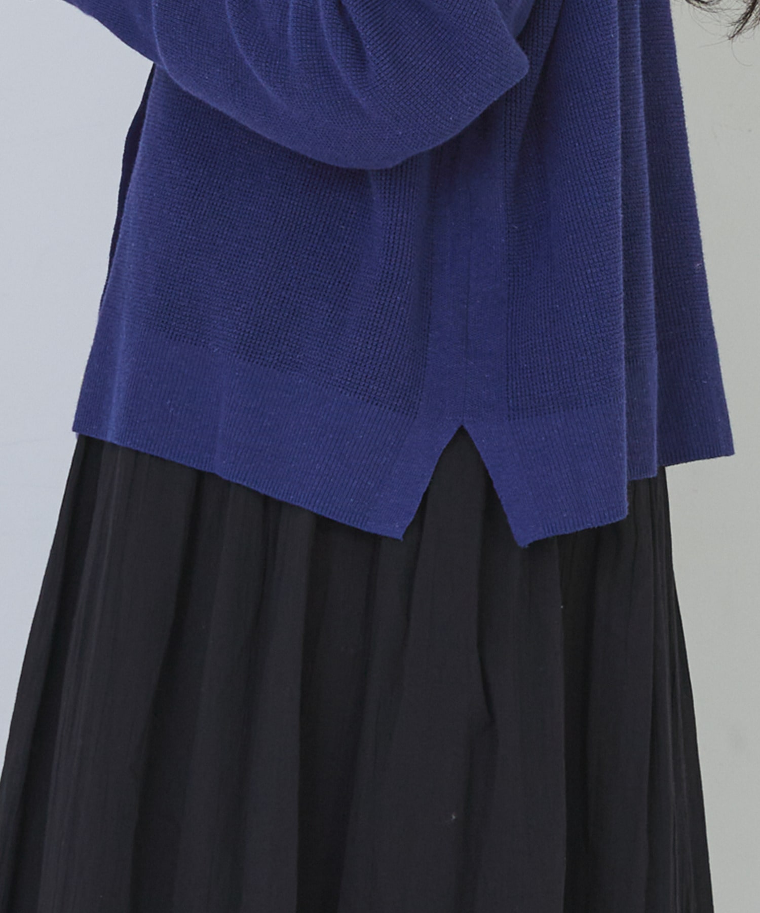 【congés payés】14G麻綿ワッフル編みVネックカーディガン 詳細画像 ブラック 26