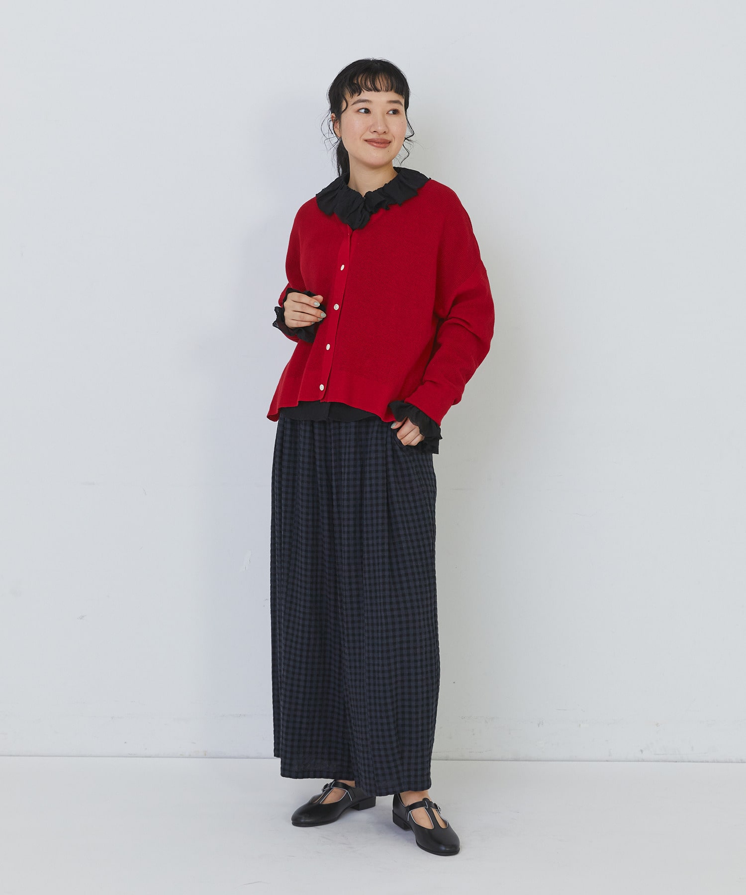 【congés payés】14G麻綿ワッフル編みVネックカーディガン 詳細画像 ブラック 4