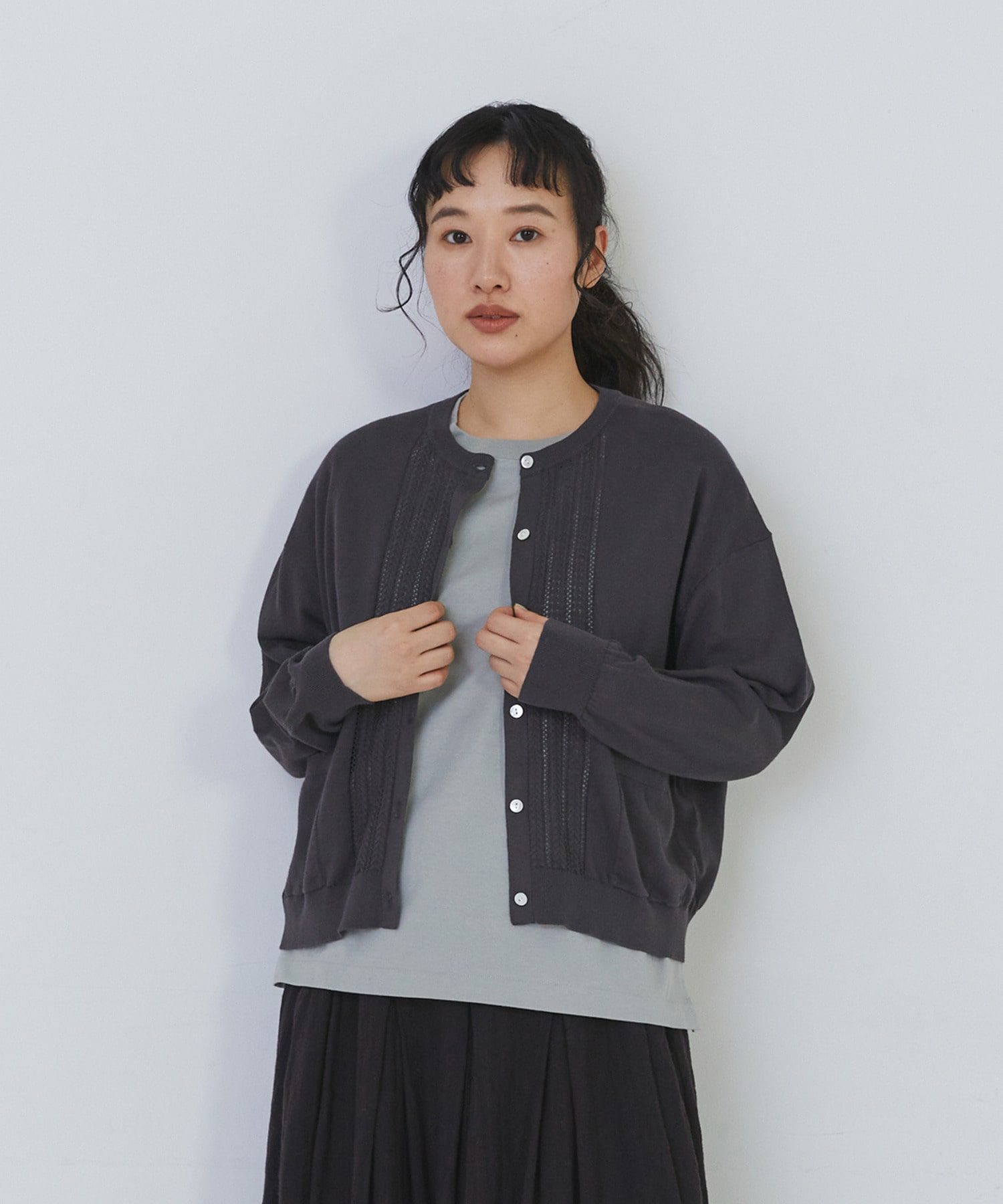 【congés payés】14G麻綿透かしカーディガン 詳細画像 ブラック 5