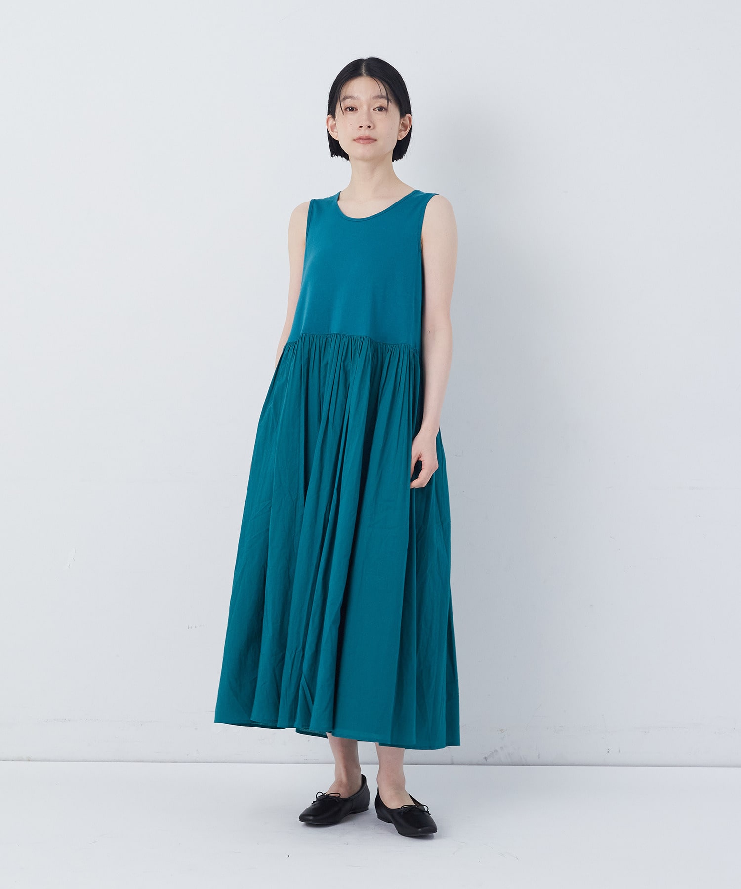 【congés payés】2重布帛ノースリーブワンピース 詳細画像 ブラック 13