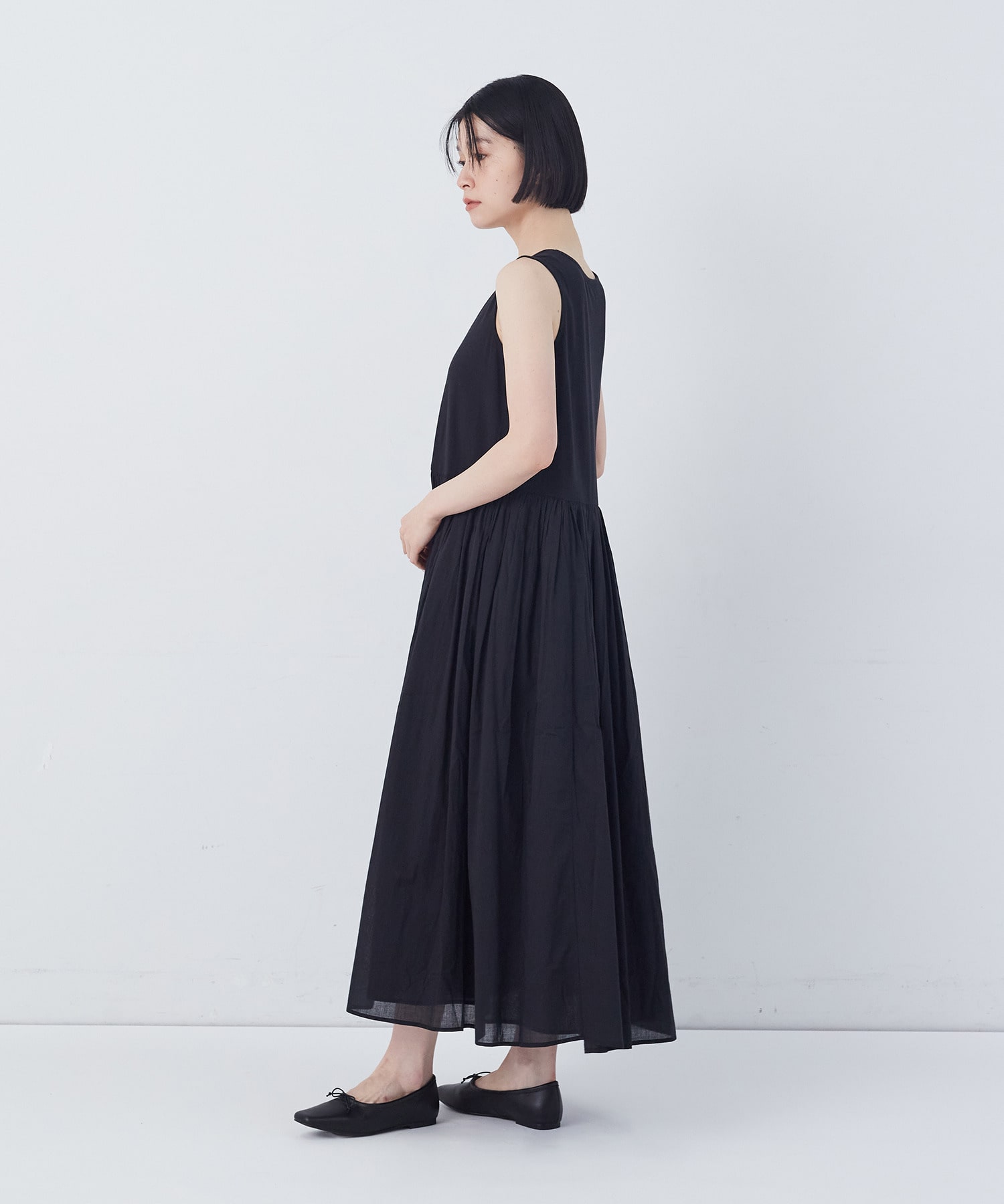 【congés payés】2重布帛ノースリーブワンピース 詳細画像 ブラック 18