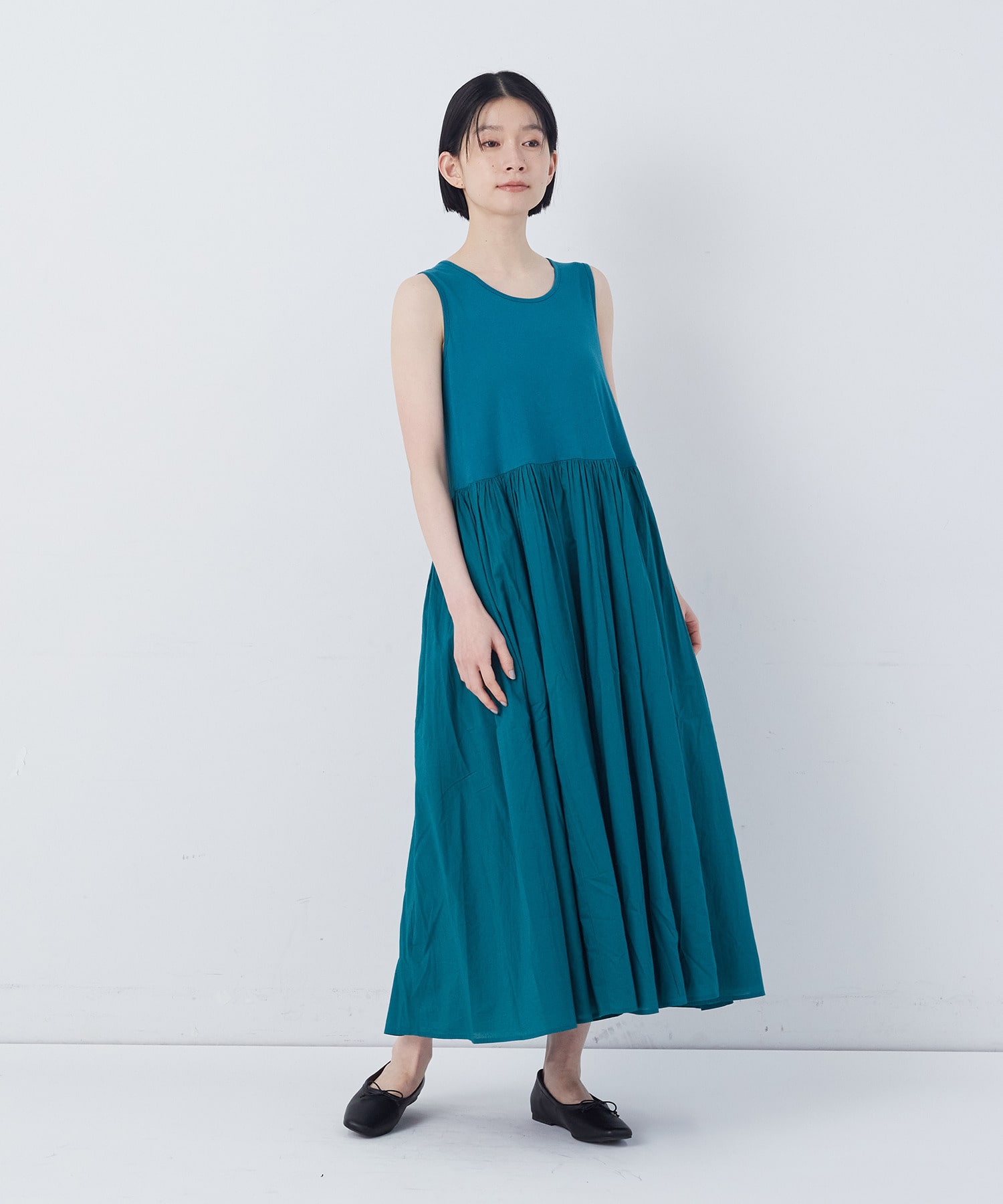 【congés payés】2重布帛ノースリーブワンピース 詳細画像 ブラック 9