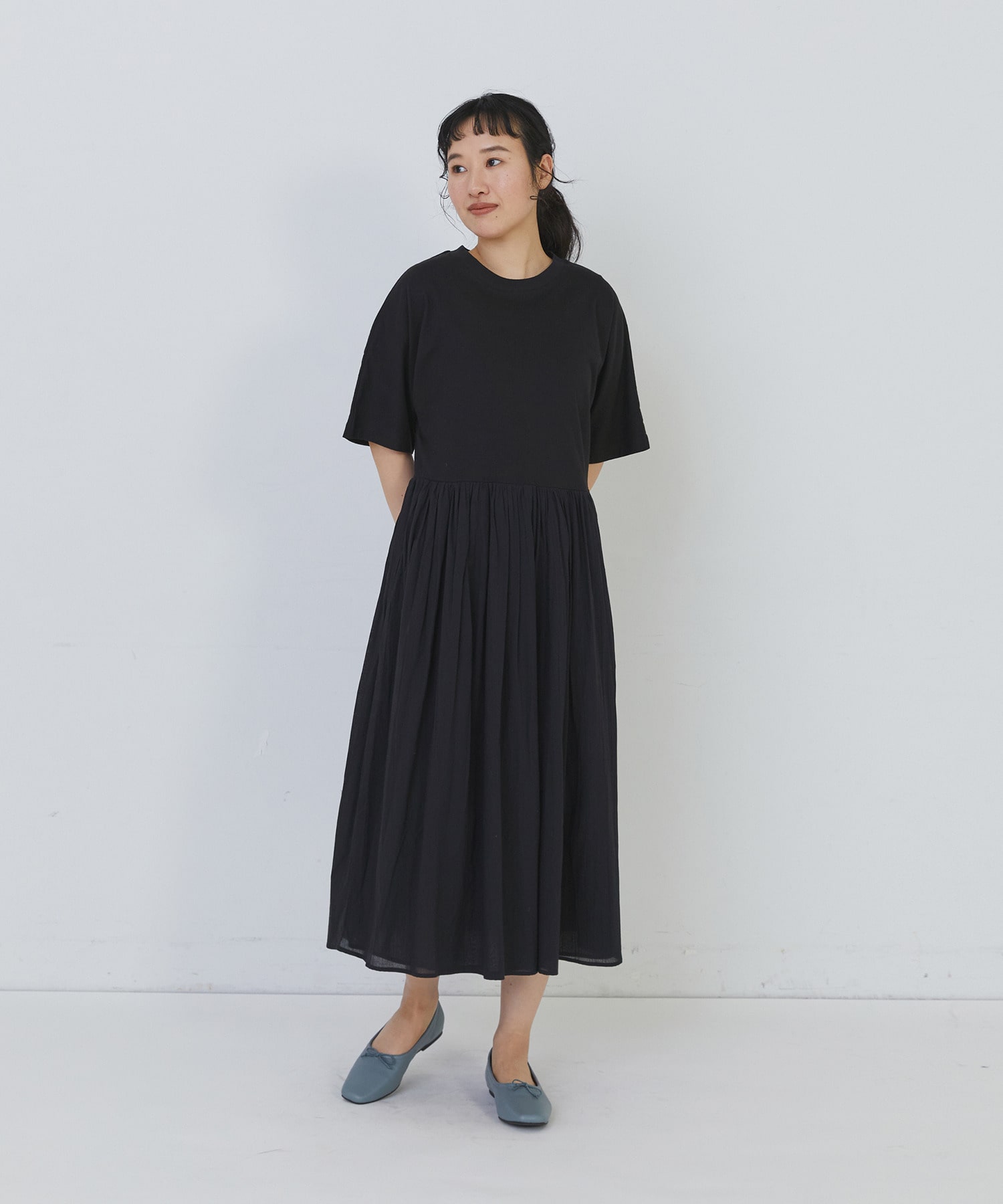 【congés payés】２重布帛ドルマンスリーブワンピース 詳細画像 ブラック 11