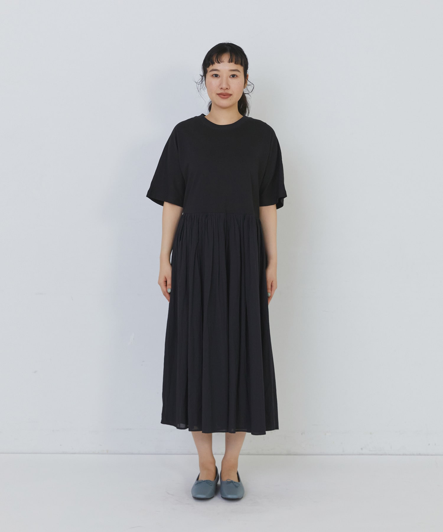 【congés payés】２重布帛ドルマンスリーブワンピース 詳細画像 ブラック 12
