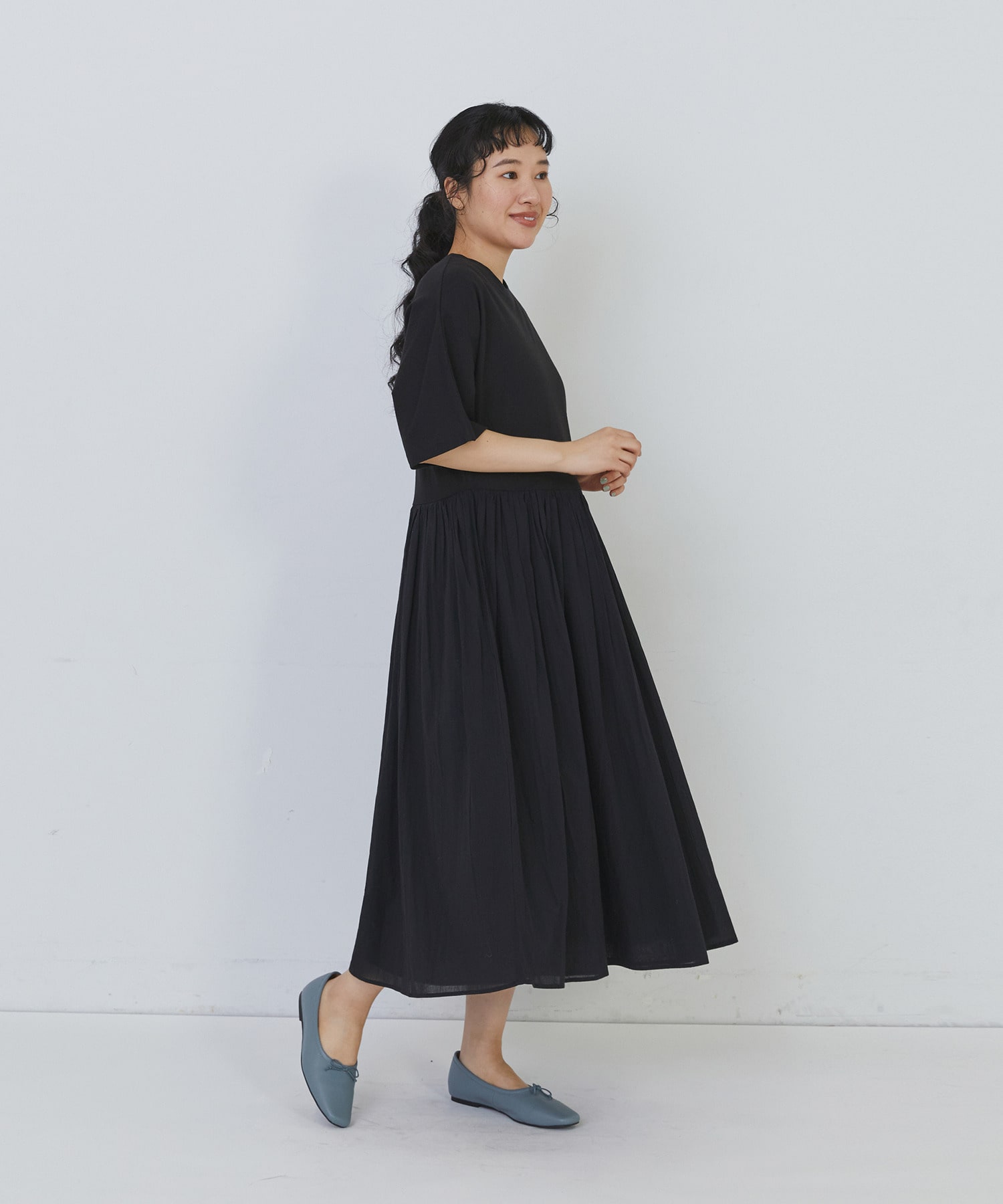 【congés payés】２重布帛ドルマンスリーブワンピース 詳細画像 ブラック 9