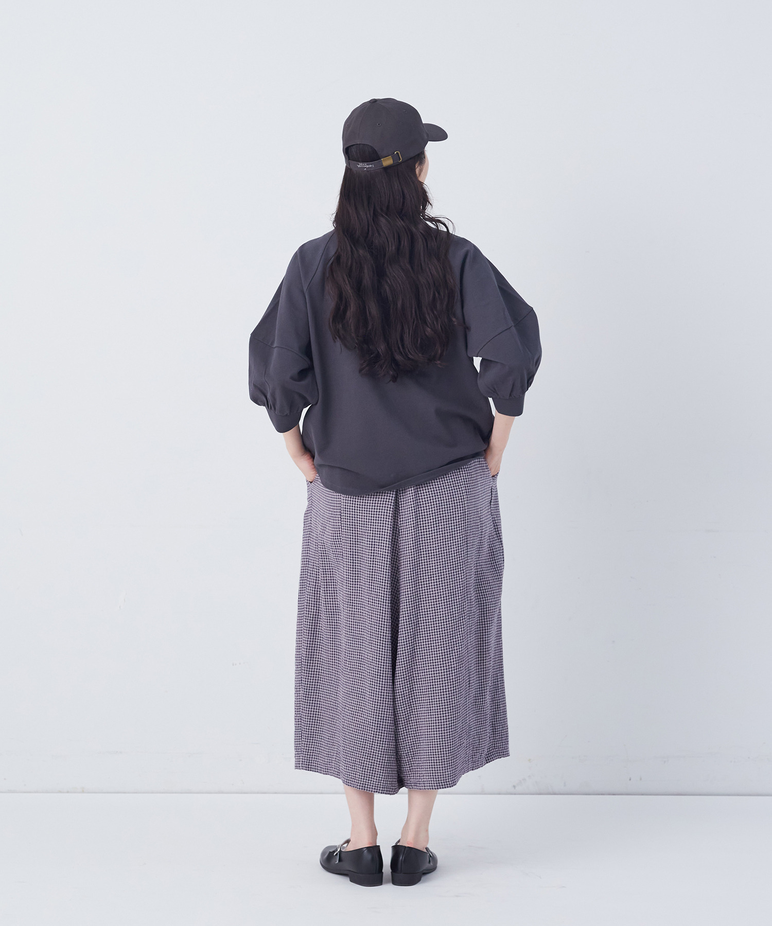 【congés payés】ボトルシルエットスリーブカットソーブラウス 詳細画像 チャコールグレー 10