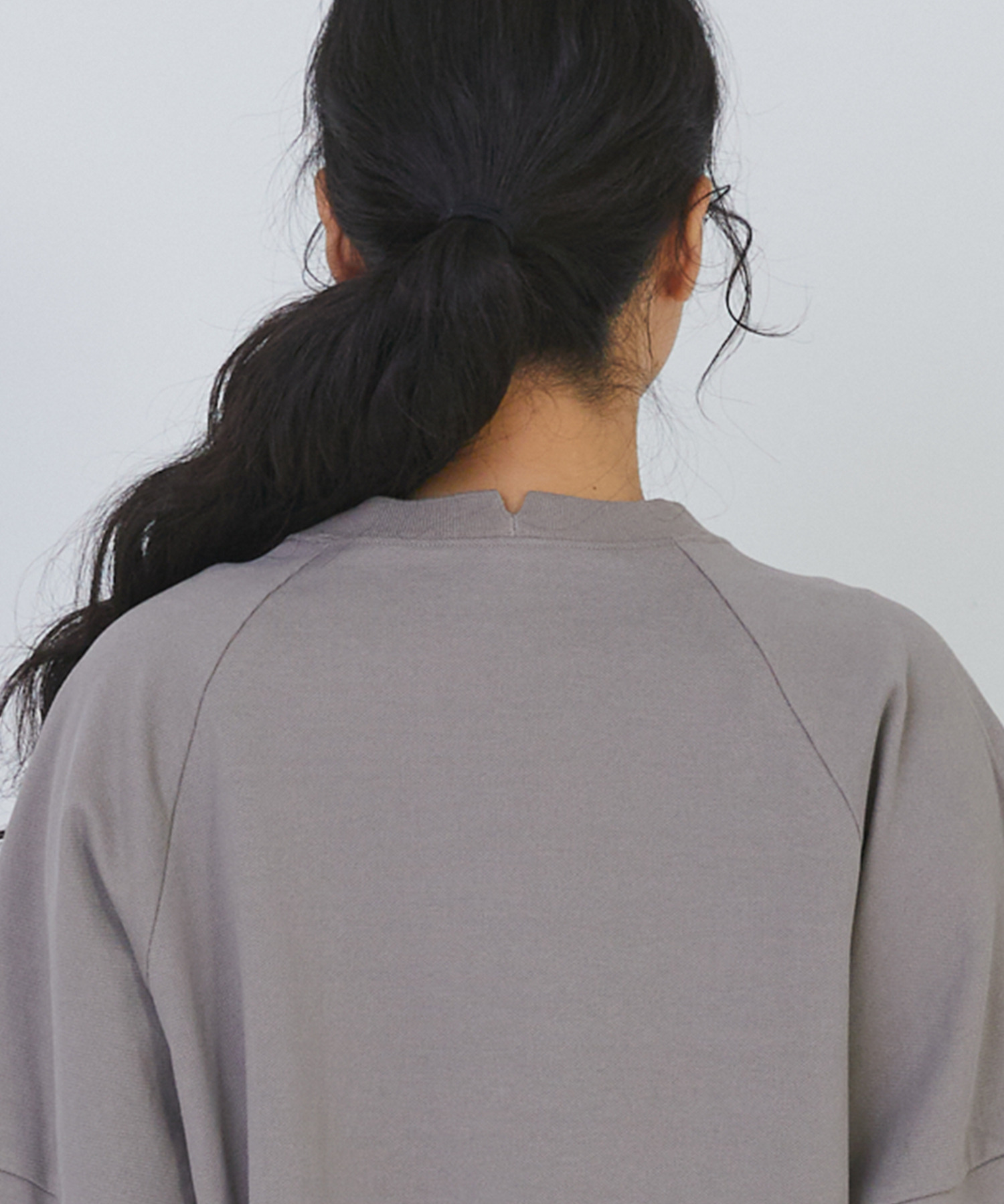 【congés payés】ボトルシルエットスリーブカットソーブラウス 詳細画像 チャコールグレー 23