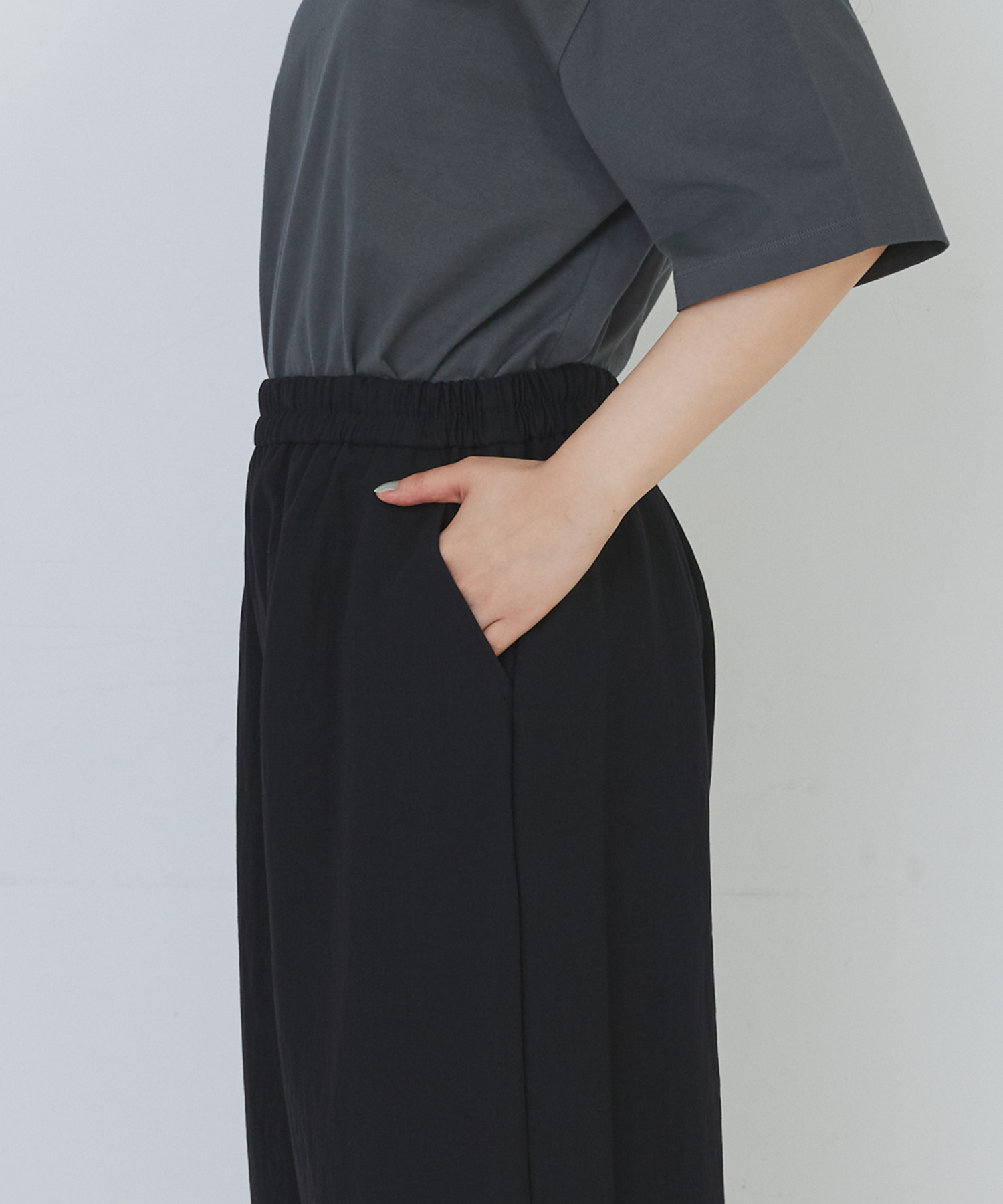 【congés payés】スムースリラックスパンツ 詳細画像 ブラック 18