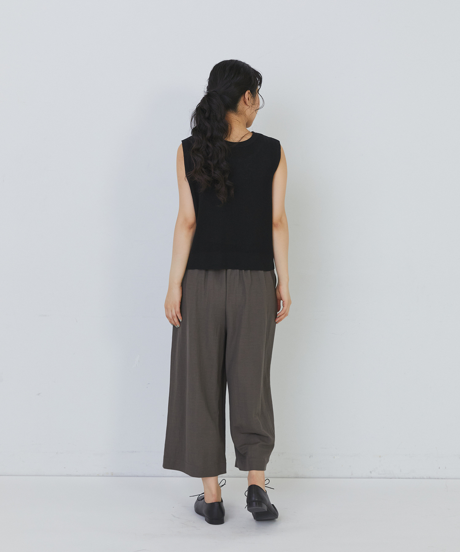 【congés payés】スムースリラックスパンツ 詳細画像 ブラック 3