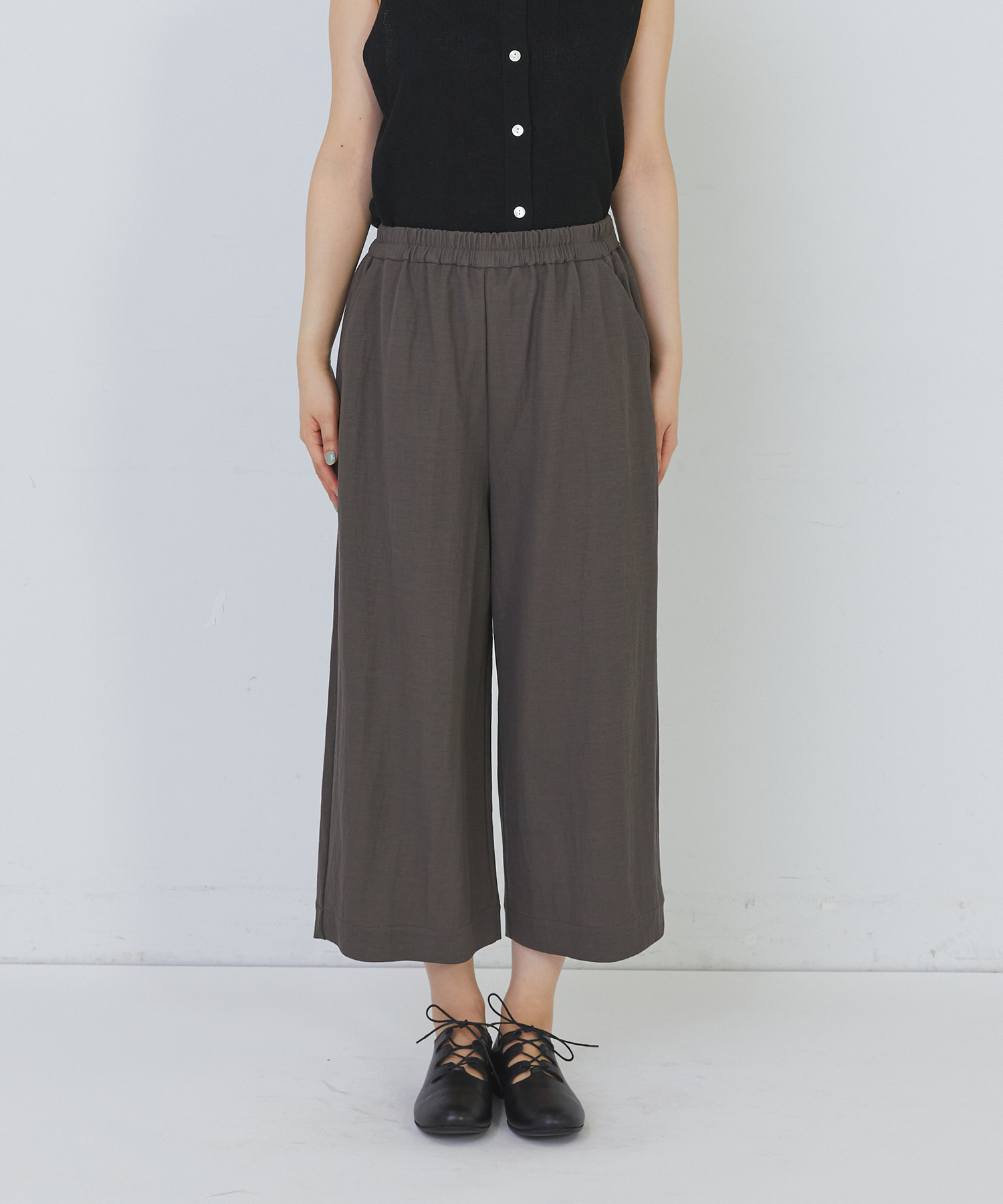 【congés payés】スムースリラックスパンツ 詳細画像 ブラック 5