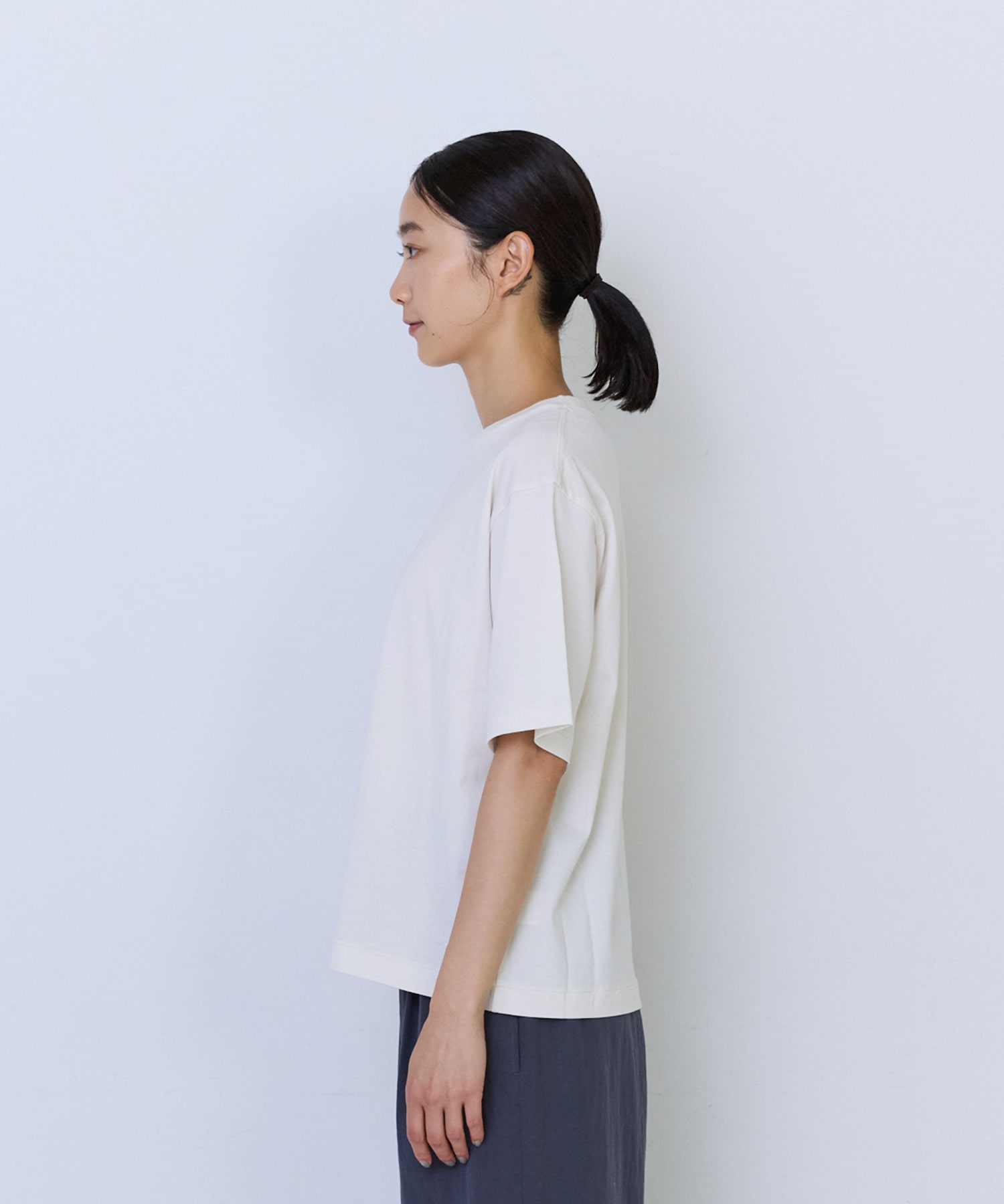 【ADIEU TRISTESSE】杉本さなえさん コラボTシャツ 詳細画像 グレー 5