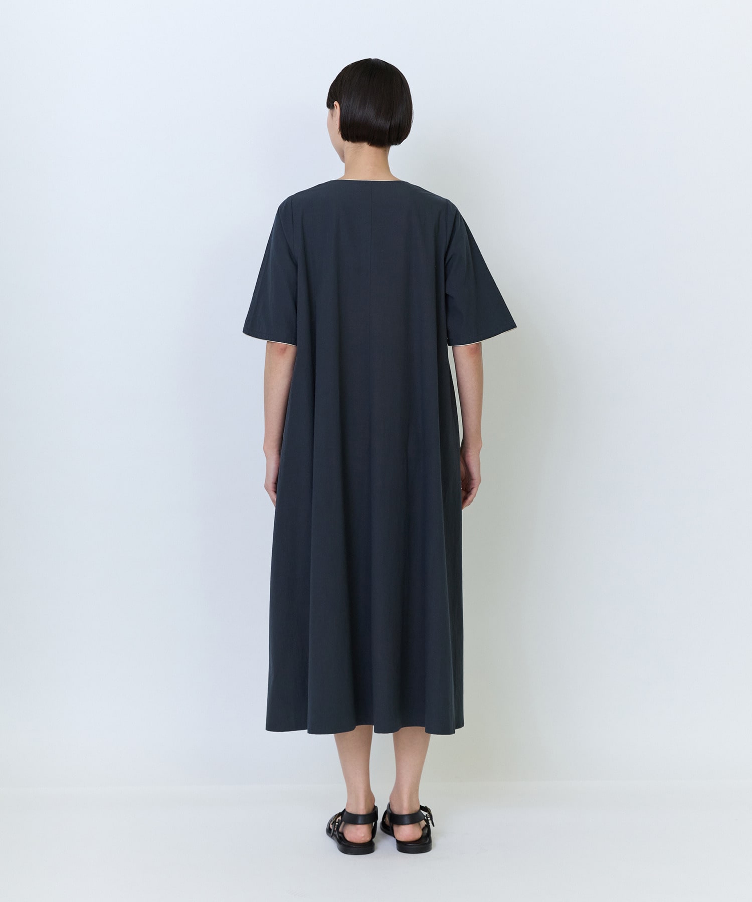 【LOISIR】コットンブロードAラインワンピース 詳細画像 チャコールグレー 12