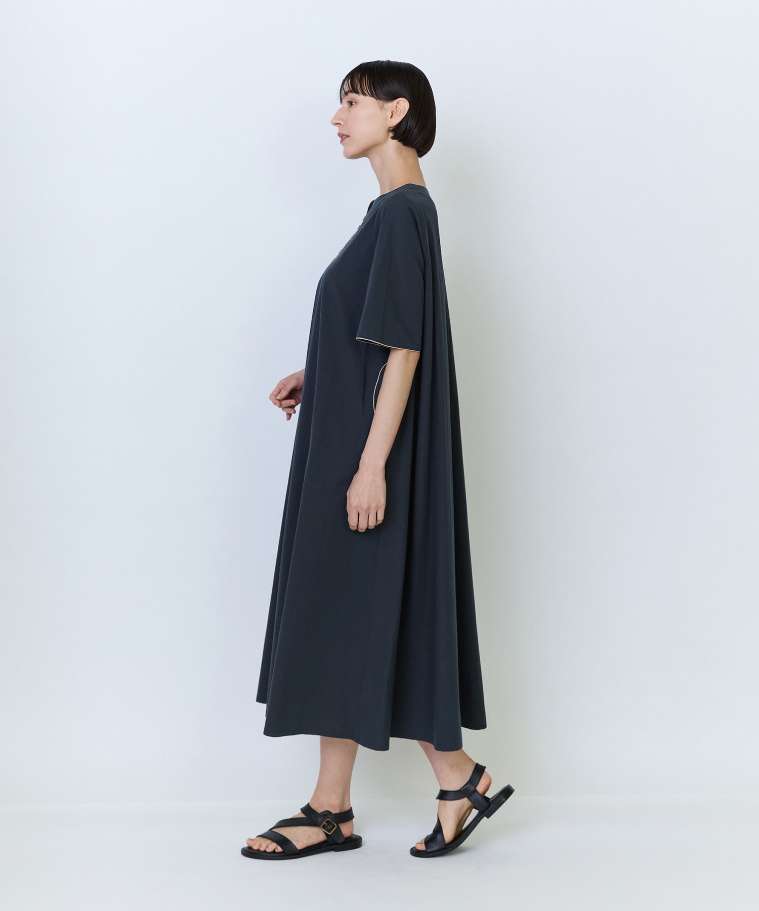 【LOISIR】コットンブロードAラインワンピース 詳細画像 チャコールグレー 5