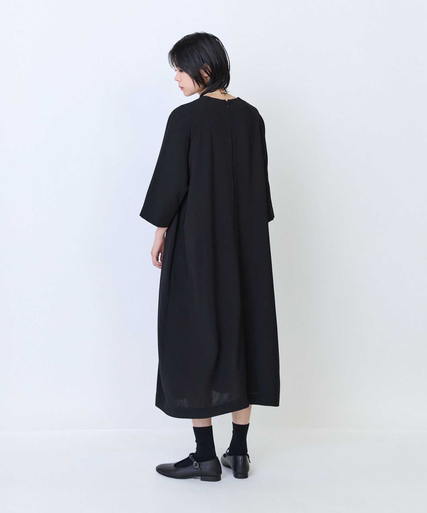 【LOISIR】エステルドライツイルベルテッドワンピース 詳細画像 ブラック 3