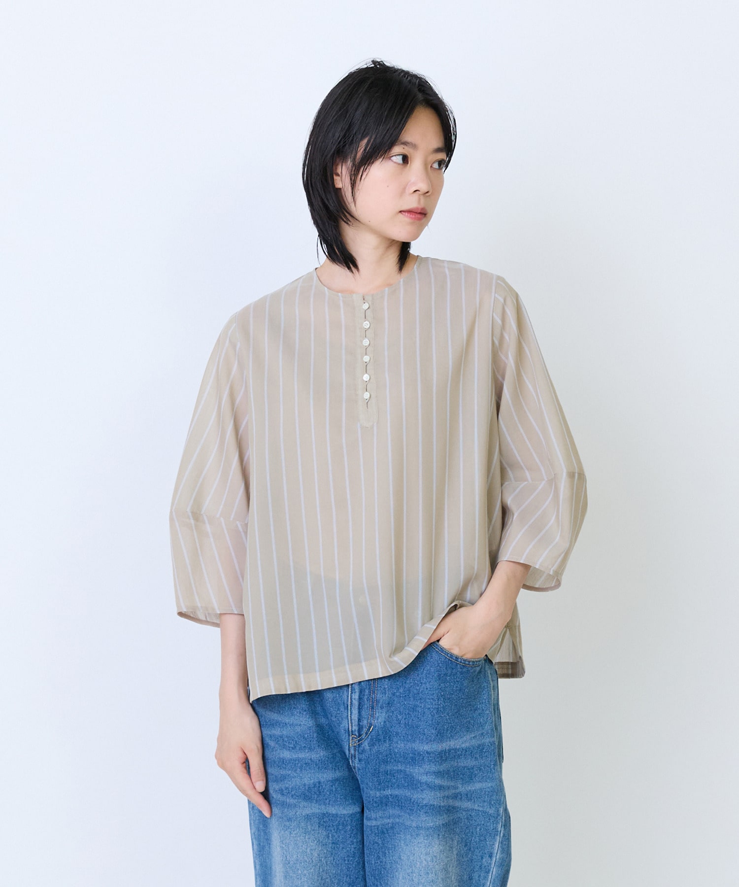 【LOISIR】エステルコットンストライプボトルスリーブブラウス 詳細画像 ベージュ系その他 1