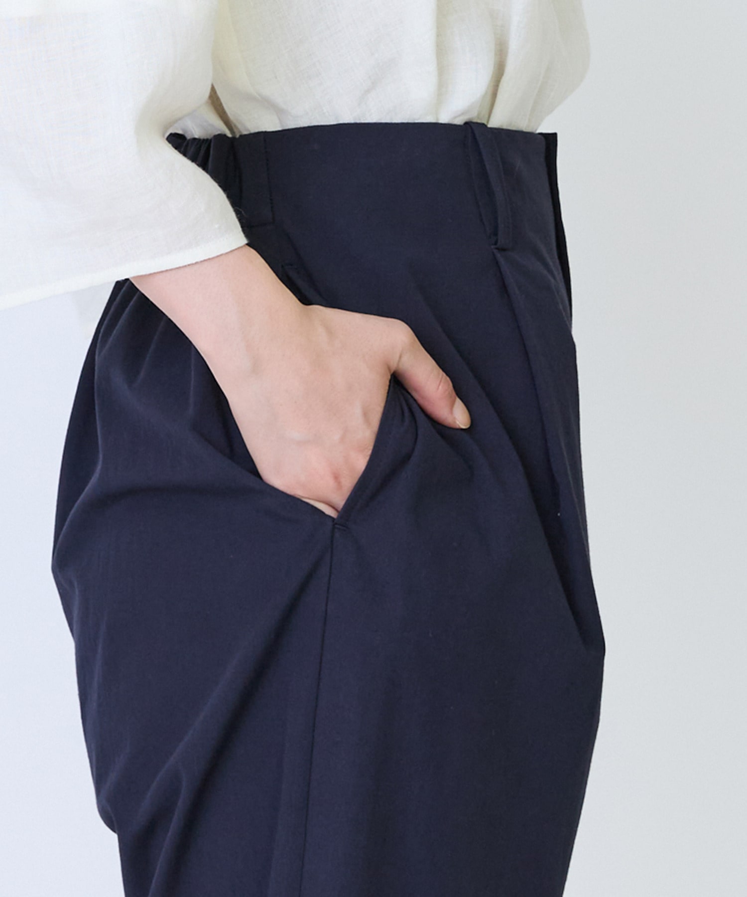 【LOISIR】コットンツイルテーパードパンツ 詳細画像 ネイビー 17