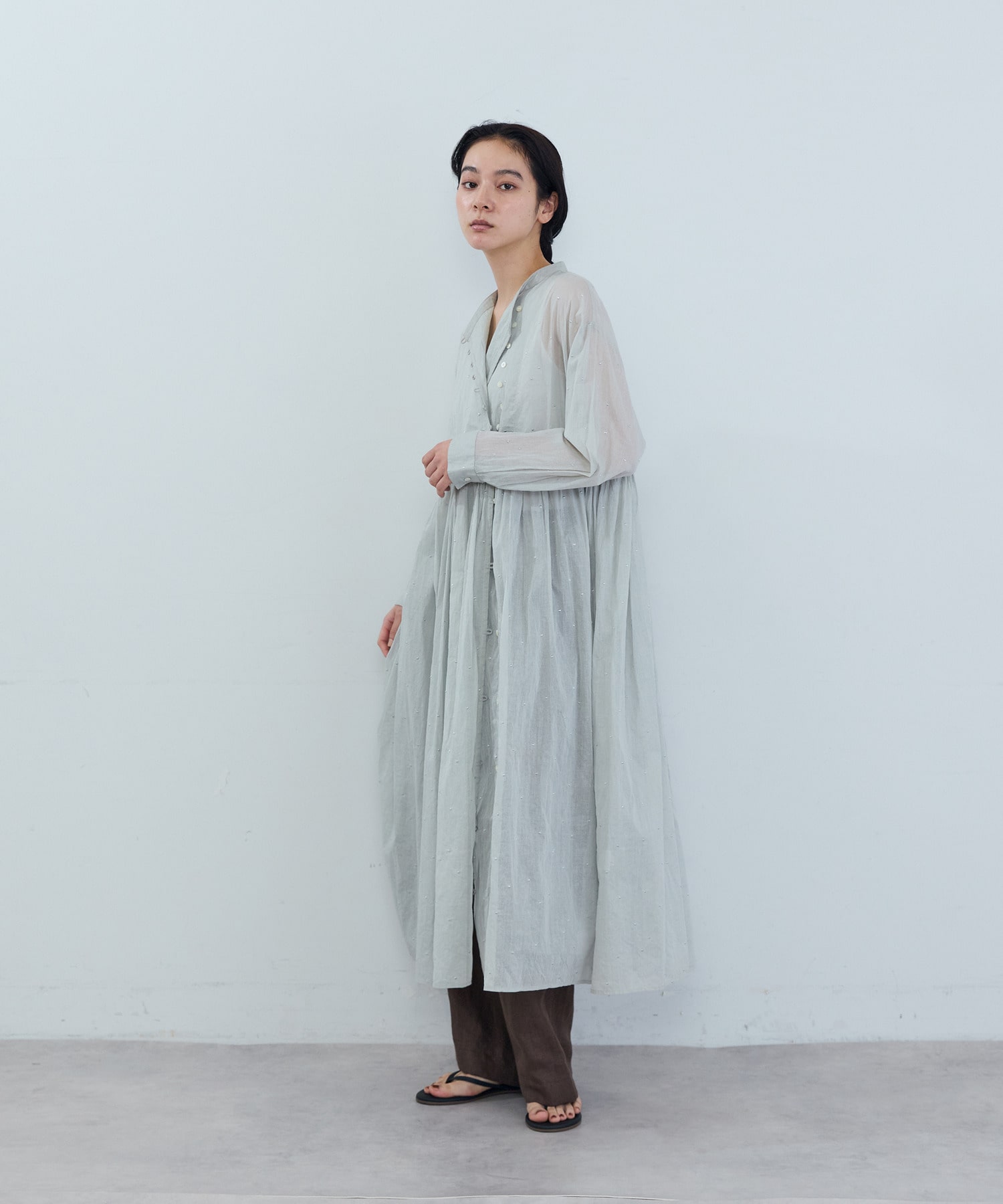 【ADIEU TRISTESSE】コットンオーガンジードット刺繍ワンピース 詳細画像 ブラック 2
