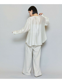 【MOGA】ブライトエアーポリラウンドネックブラウス 詳細画像 ネイビー 15