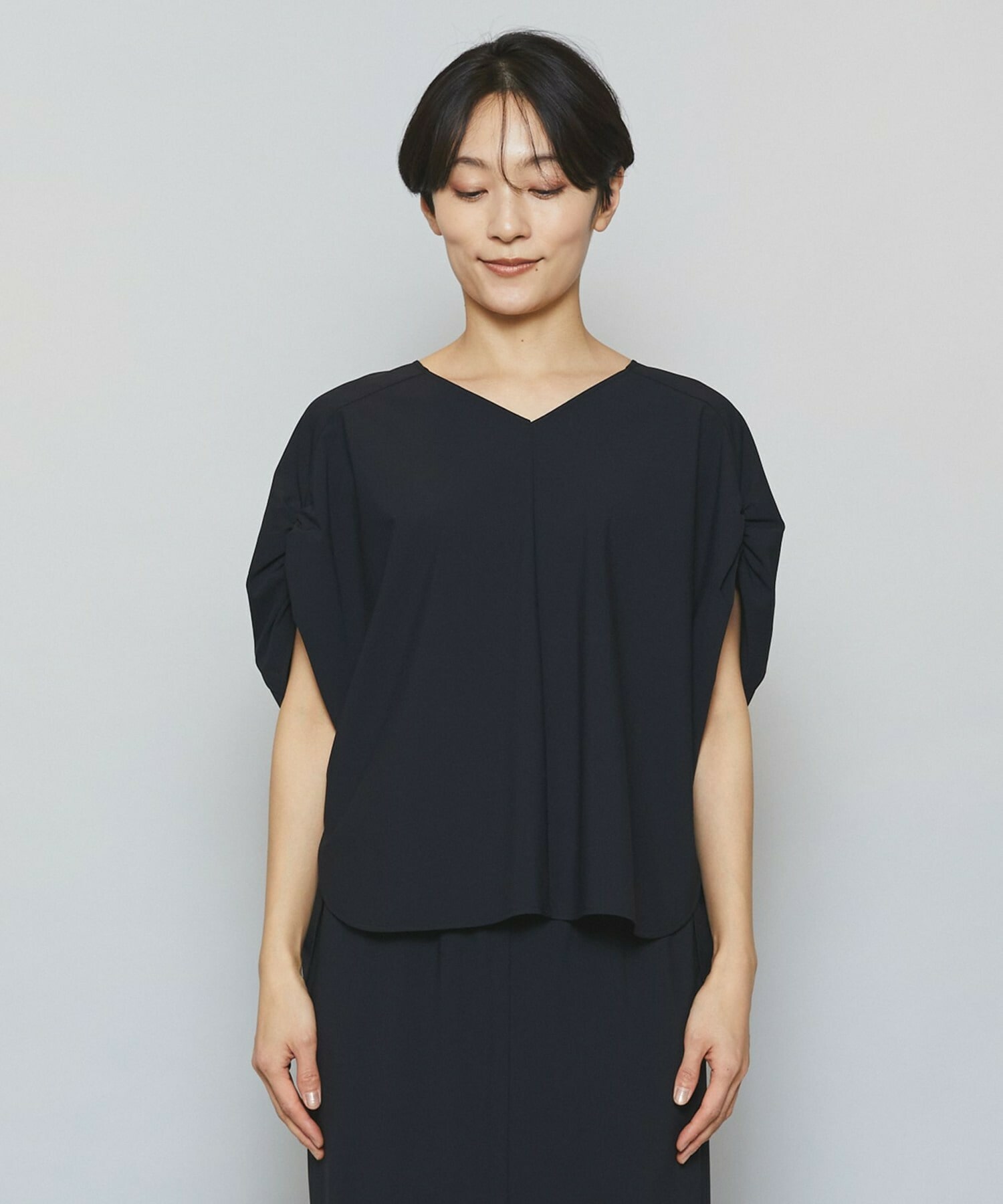 【MOGA】クールトリコットVネックドルマンスリーブトップス 詳細画像 ベージュ 13