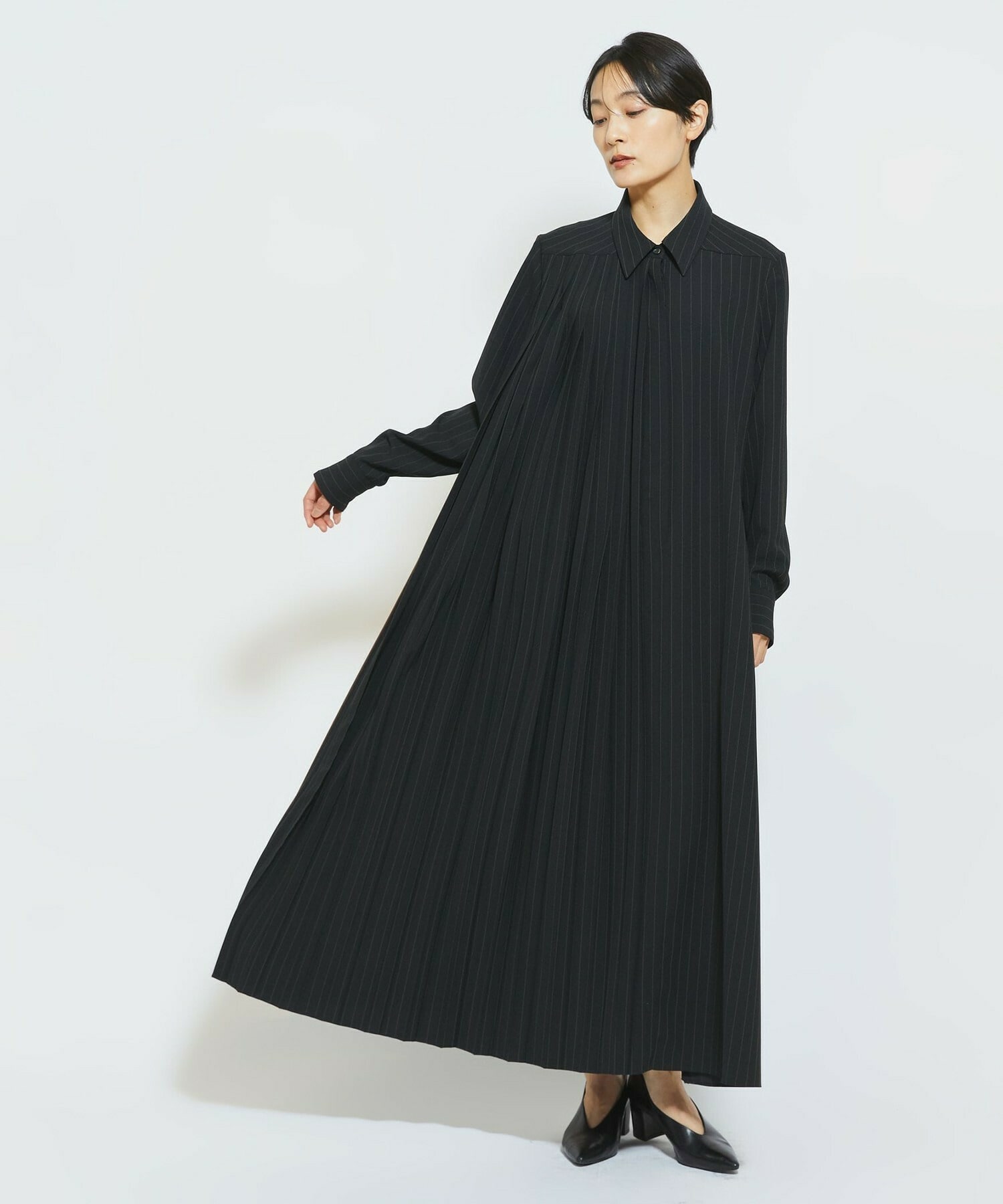 【MOGA Collection】MOGA Collection ストライプアシンメトリープリーツワンピース 詳細画像 ブラック 9