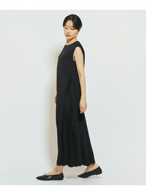 【MOGA Collection】MOGA Collection ウーリープリーツストレートワンピース 詳細画像 ブラック 7