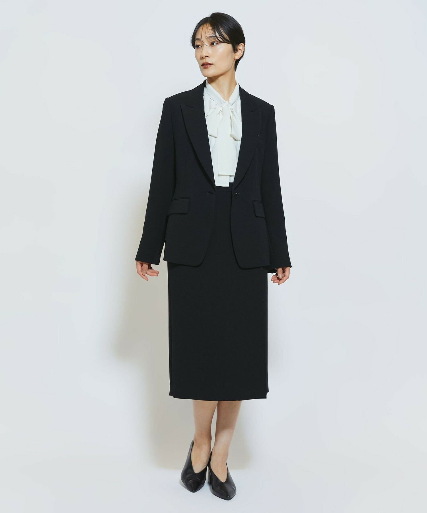 【wb】wb ライトツイルボウタイブラウス 詳細画像 モカ 12