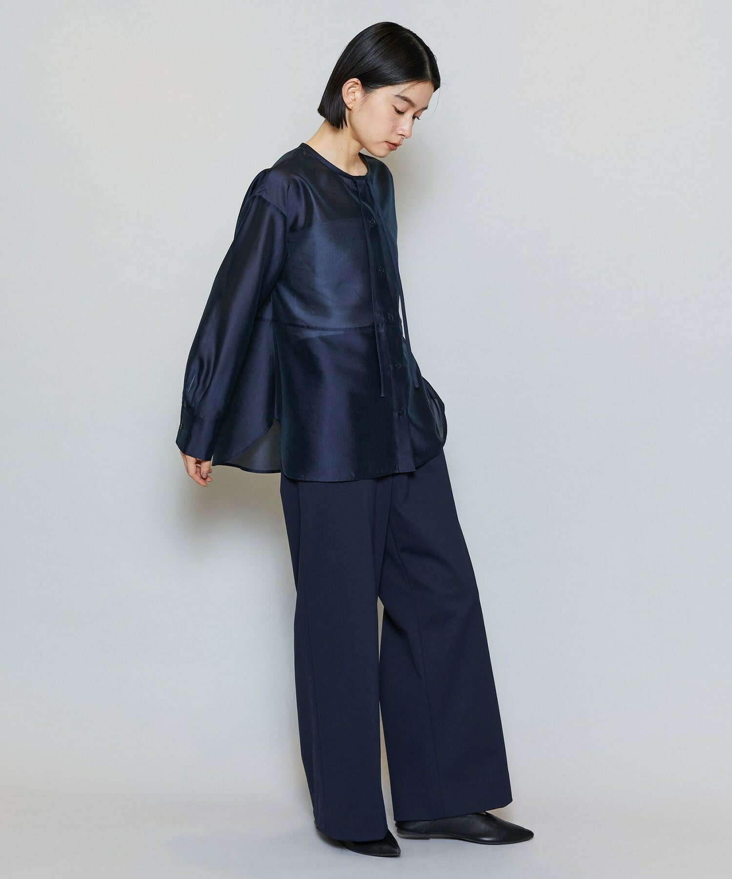 【MOGA】【Lサイズ】ブライトエアーポリラウンドネックブラウス 詳細画像 オフホワイト 9