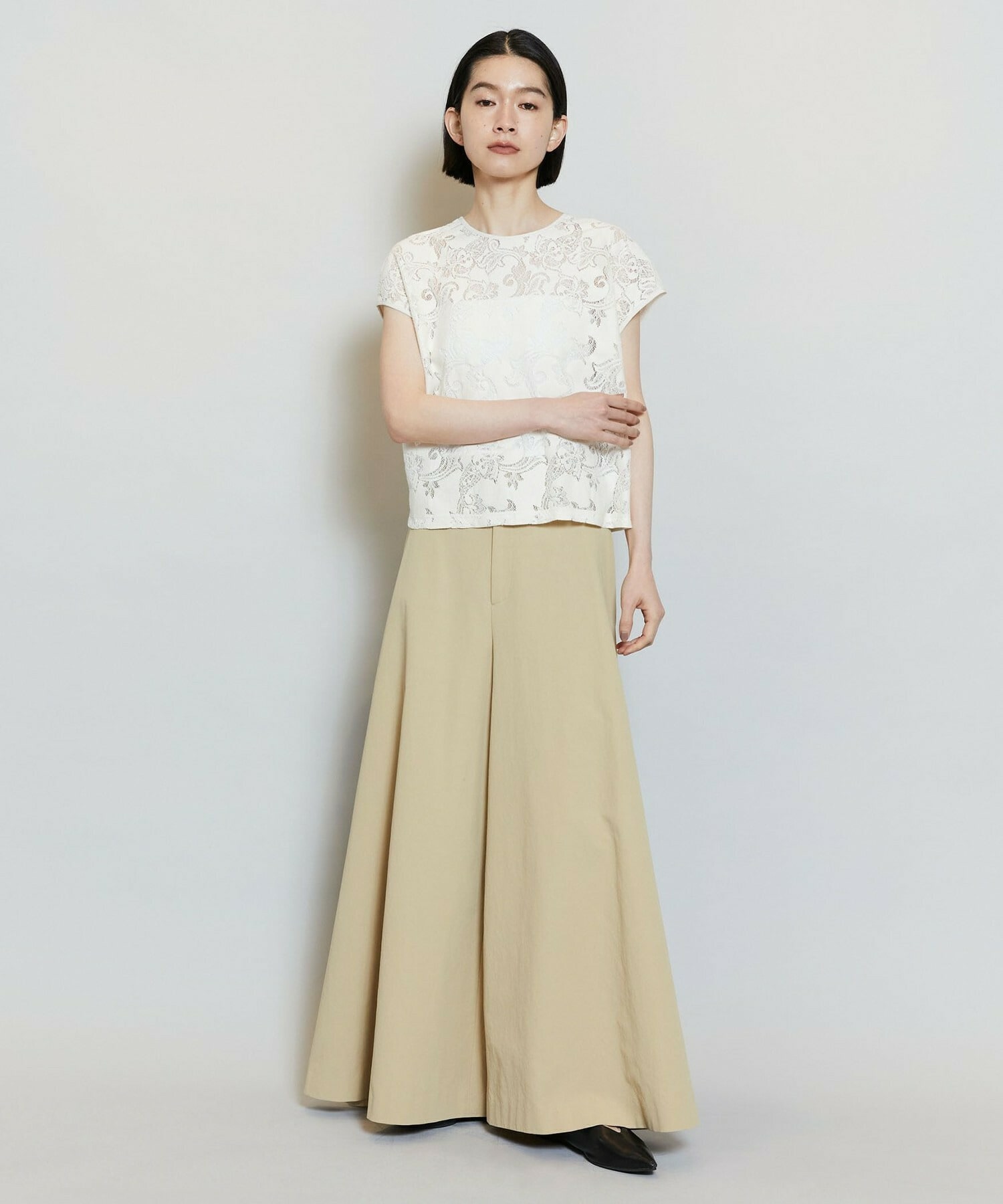 【MOGA】【Lサイズ】ラッセルレーストップス 詳細画像 アイボリー 13