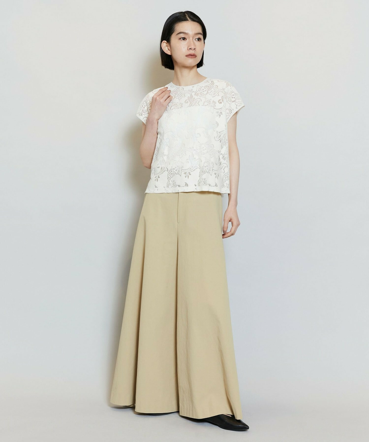 【MOGA】【Lサイズ】ラッセルレーストップス 詳細画像 アイボリー 14