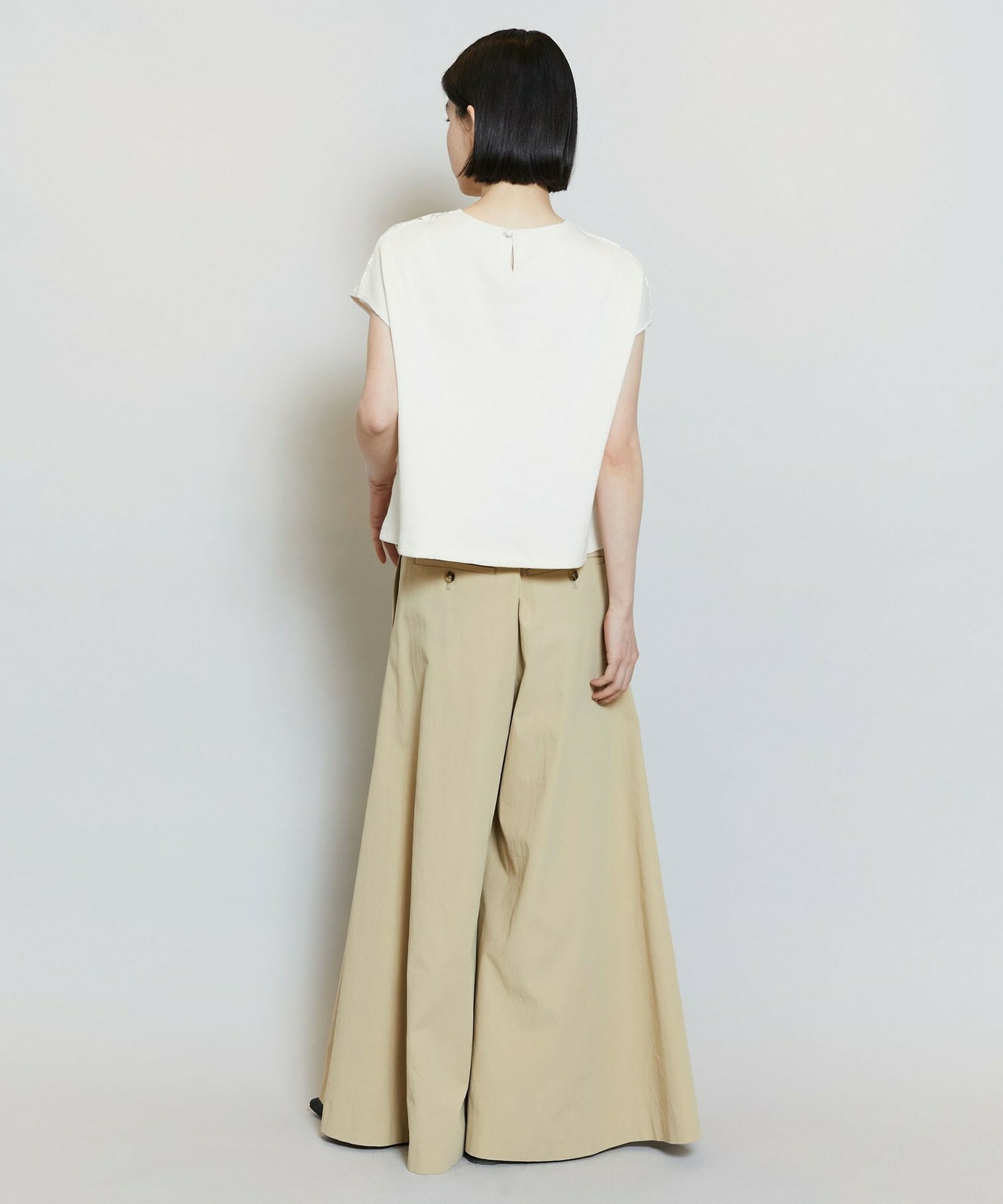 【MOGA】【Lサイズ】ラッセルレーストップス 詳細画像 アイボリー 16