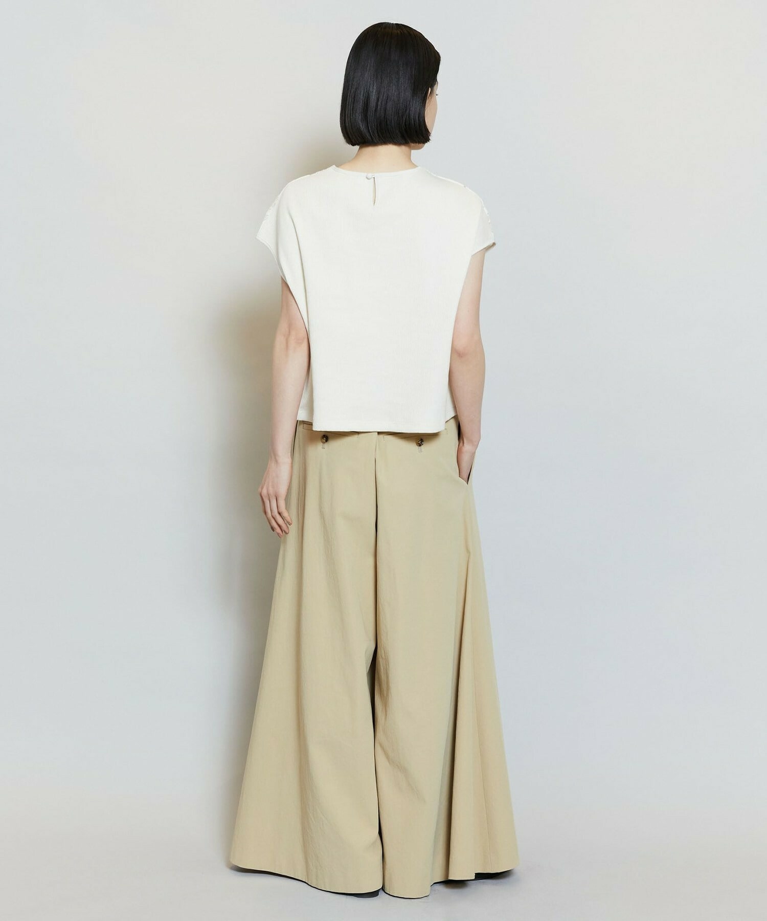 【MOGA】【Lサイズ】ラッセルレーストップス 詳細画像 アイボリー 17