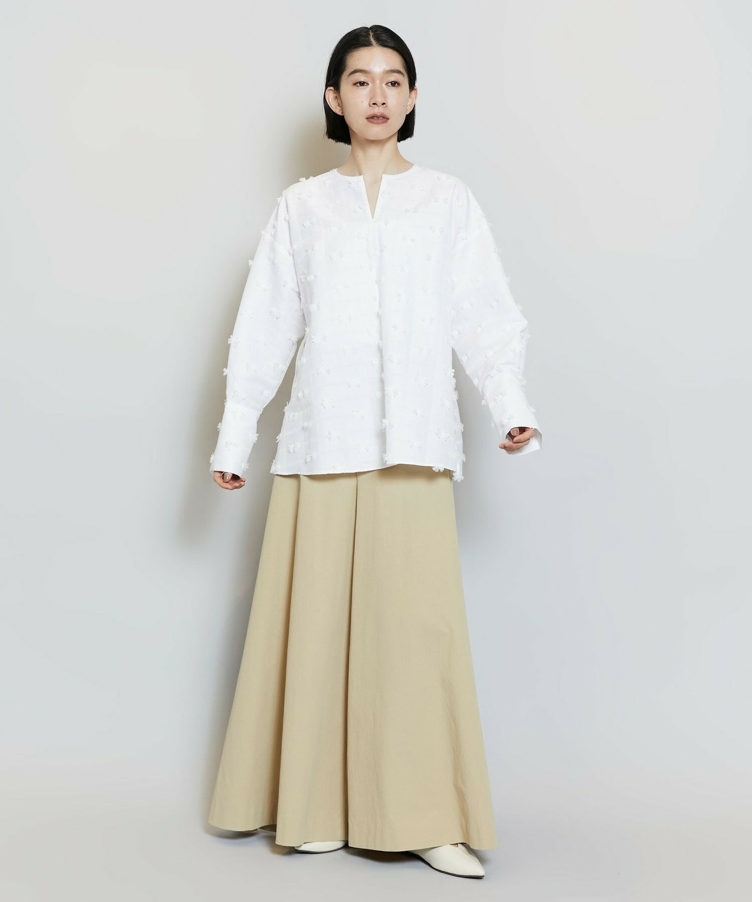 【MOGA】【Lサイズ】リボンテープジャガードブラウス 詳細画像 ホワイト 11