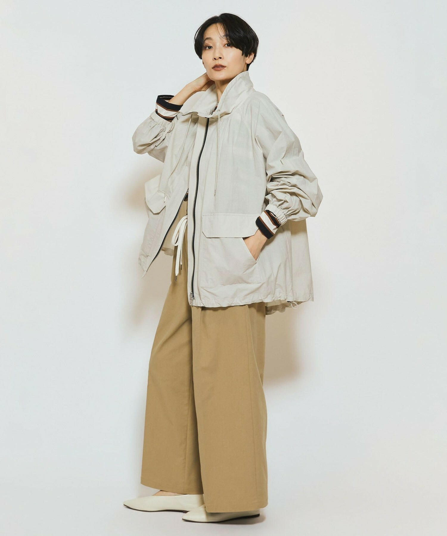 【feerique】【Lサイズ】feerique 綿ナイロンクロスマウンテンパーカー 詳細画像 ベージュ 14