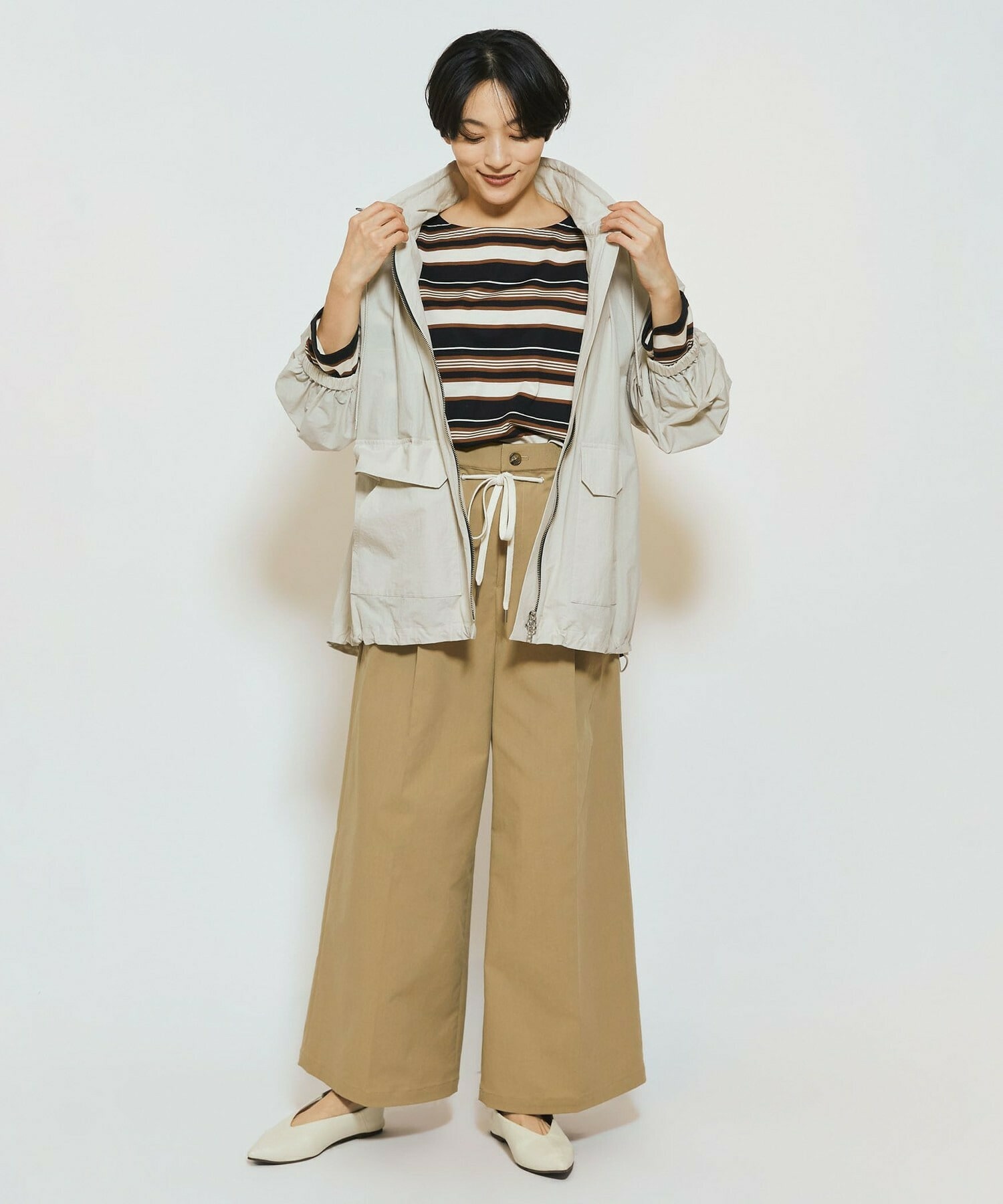 【feerique】【Lサイズ】feerique 綿ナイロンクロスマウンテンパーカー 詳細画像 ベージュ 17