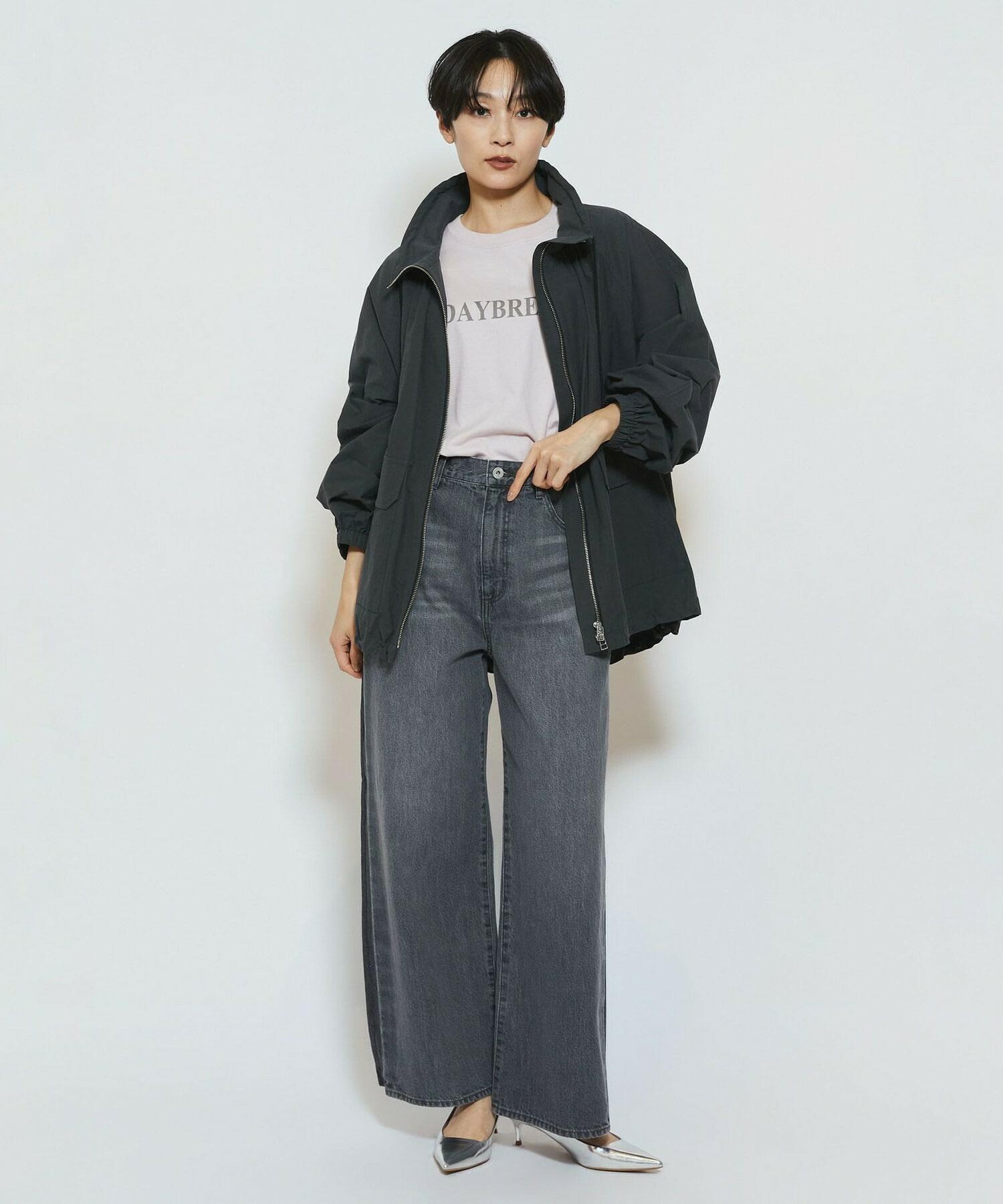 【feerique】【Lサイズ】feerique 綿ナイロンクロスマウンテンパーカー 詳細画像 ベージュ 2