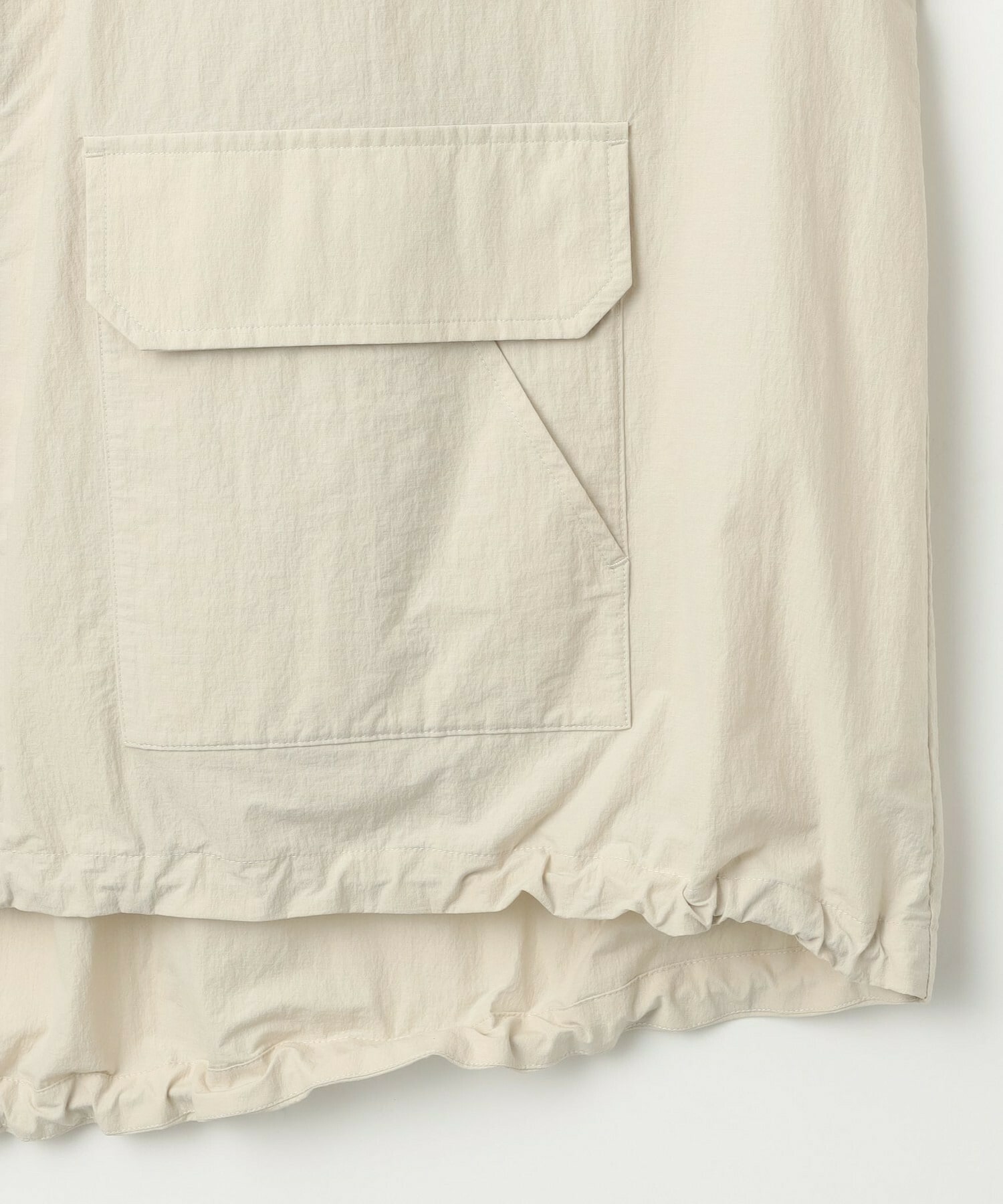 【feerique】【Lサイズ】feerique 綿ナイロンクロスマウンテンパーカー 詳細画像 ベージュ 26