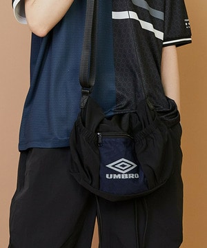 【FRAPBOIS】UMBRO ドローストリングバッグ 詳細画像 ブラック 1