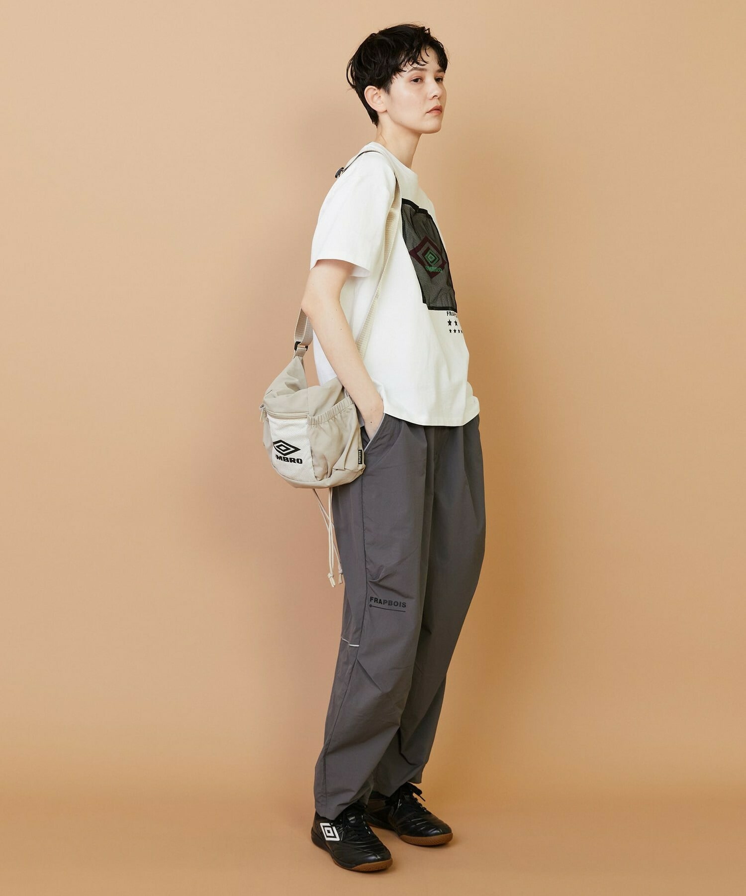 【FRAPBOIS】UMBRO ドローストリングバッグ 詳細画像 ブラック 11