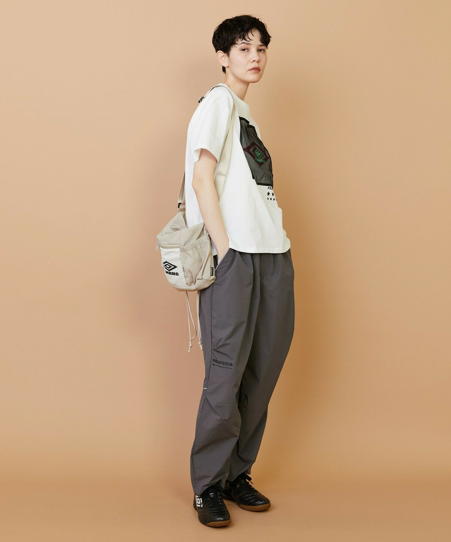 【FRAPBOIS】UMBRO ドローストリングバッグ 詳細画像 ブラック 12