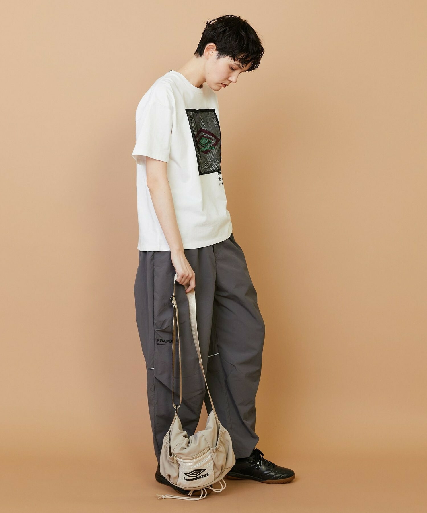 【FRAPBOIS】UMBRO ドローストリングバッグ 詳細画像 ブラック 14