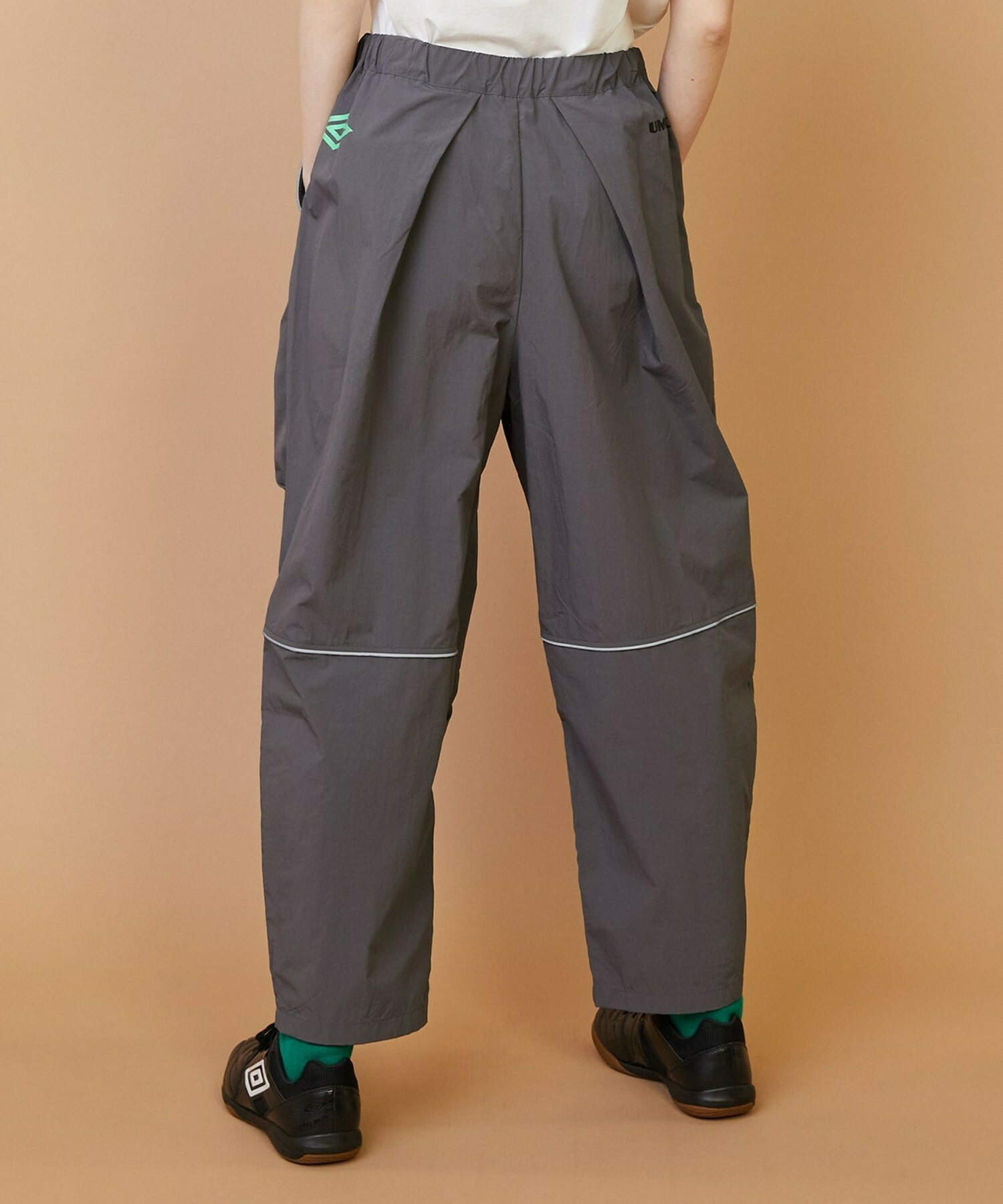 【FRAPBOIS】UMBRO TRACK-PANTS 詳細画像 ブラック 3